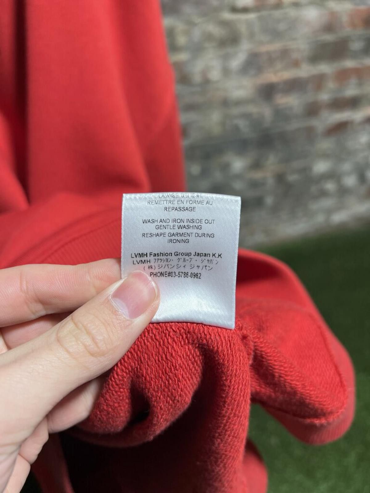 Givenchy Givenchy Hoodie Red Sz. L Size US L / EU 52-54 / 3 - 5 Thumbnail