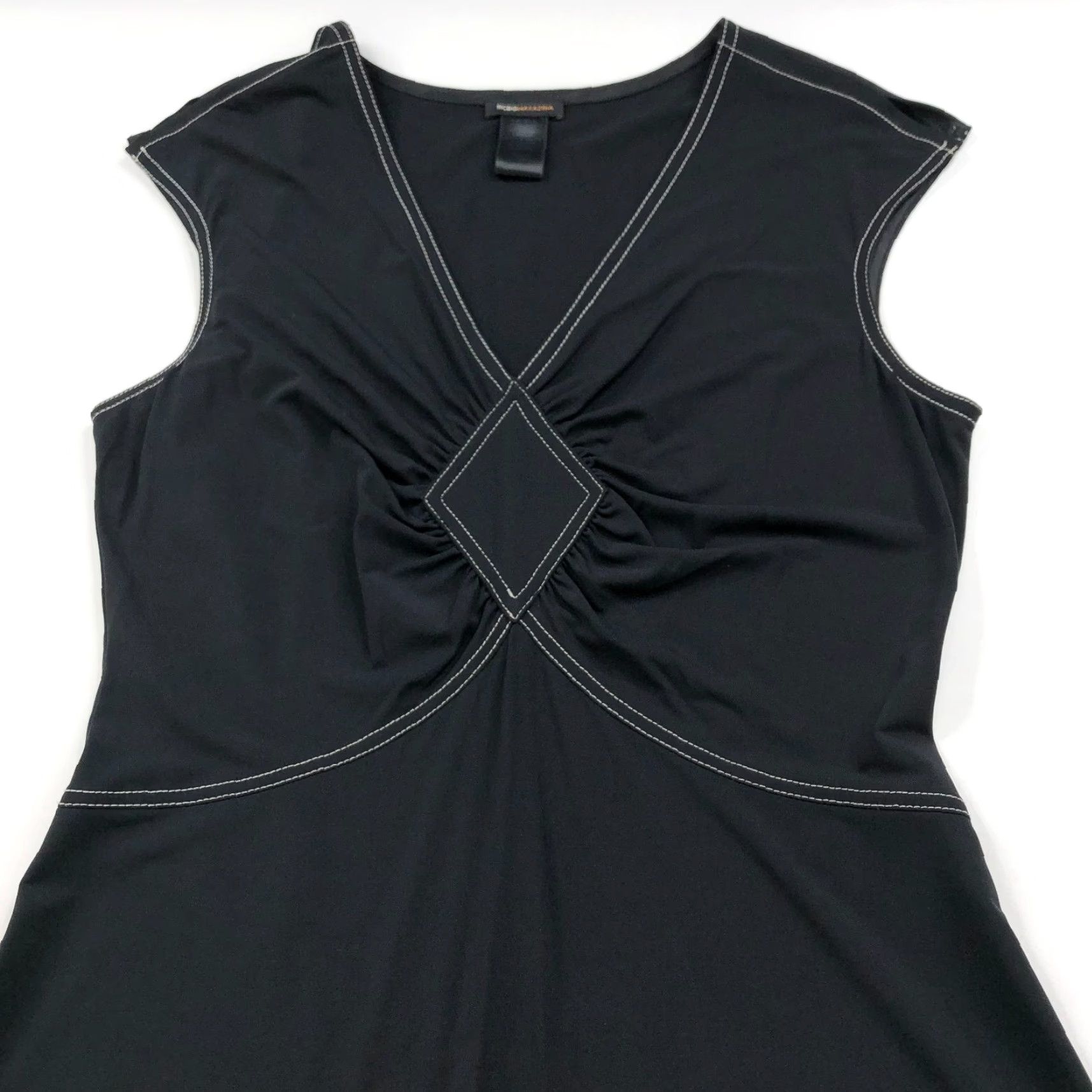 Bcbgmaxazria BCBGMAXAZRIA Dress A-Line Midi Casual Sleeveless V-Neck Black Lightweight Knit Pullover L Women's Size L / US 10 / IT 46 - 3 Thumbnail