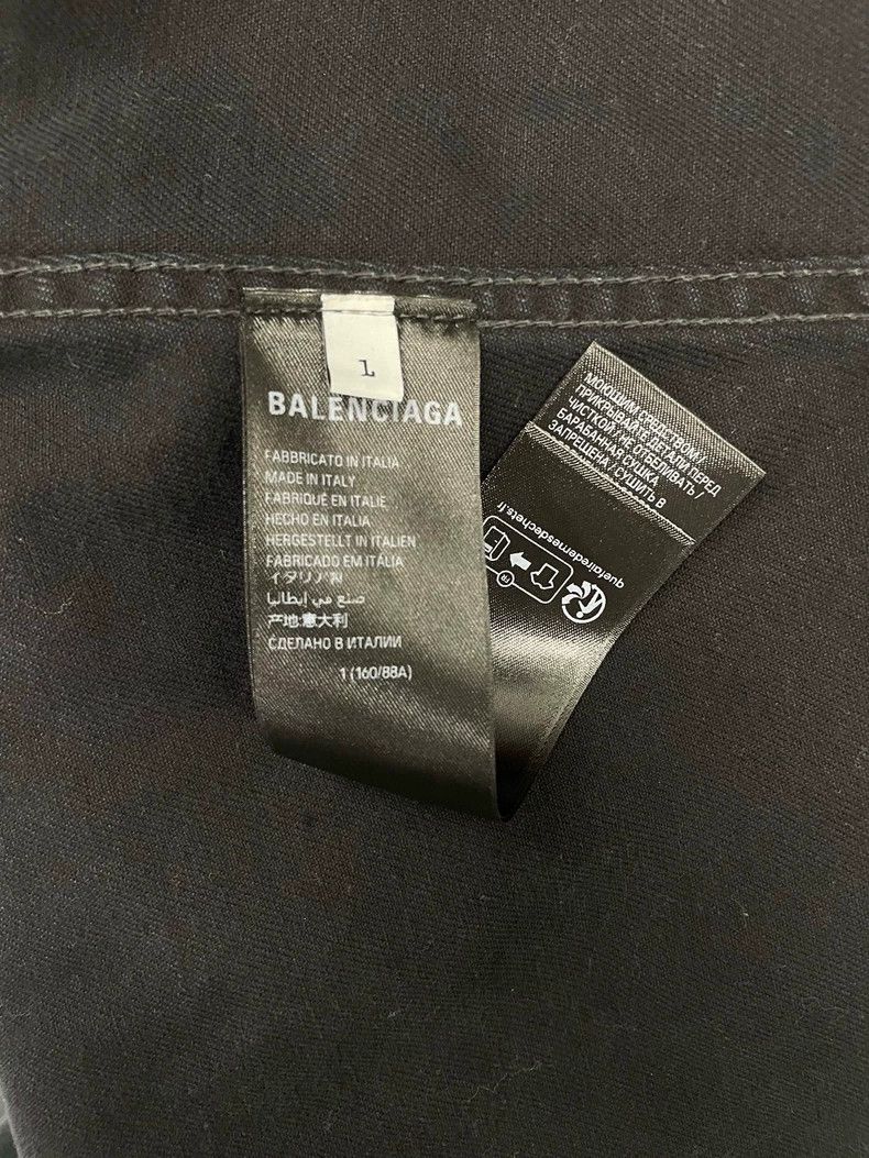 Balenciaga Balenciaga Collar Pure Color Single Button Loose Long Slee Size US S / EU 44-46 / 1 - 6 Thumbnail