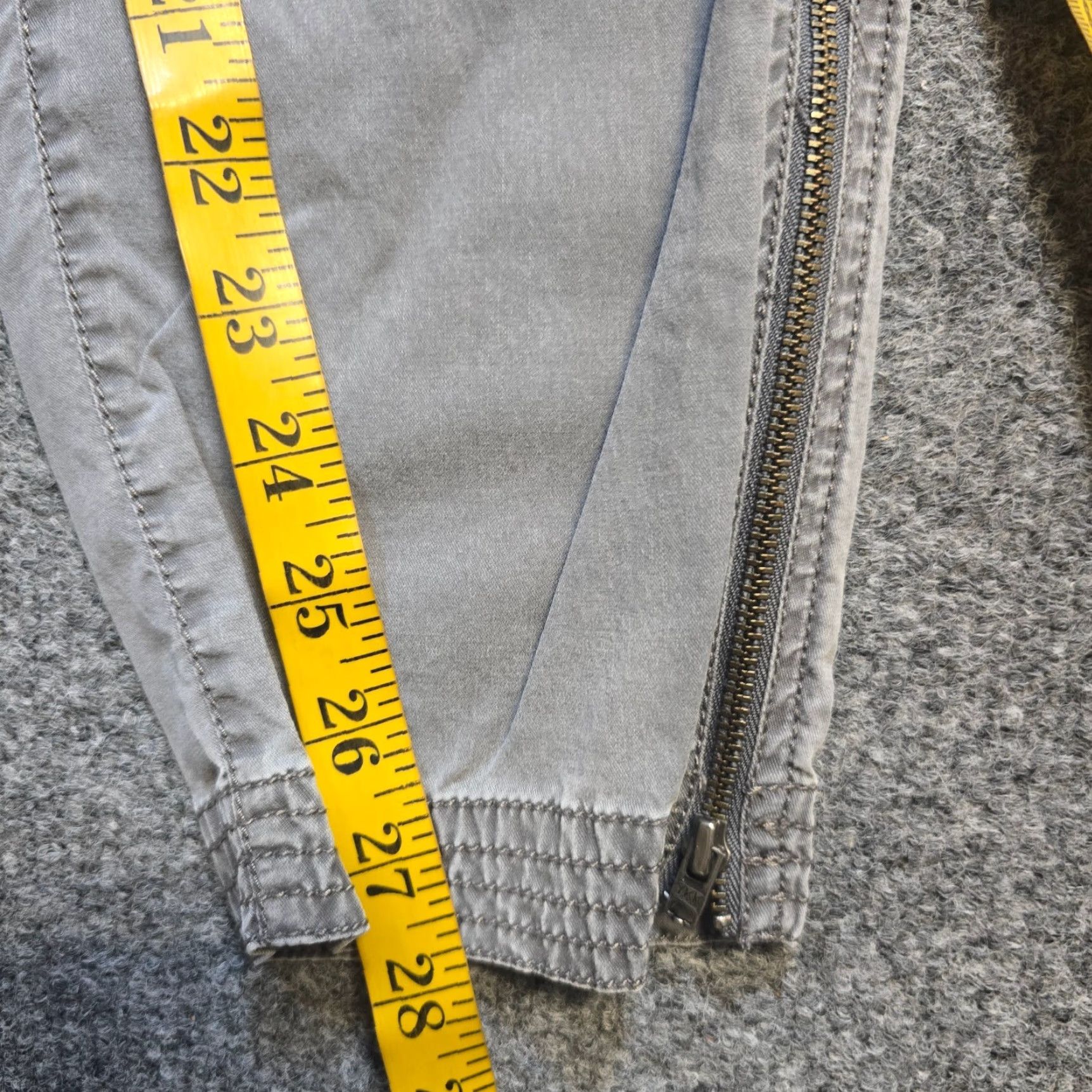 Eileen Fisher Eileen Fisher Pants Women 16 Gray Cargo Pockets Zippers Skinny Casual Basic Modern Twill Lyocell Pull On Flat Front Size 38" / US 16 / IT 52 - 7 Thumbnail