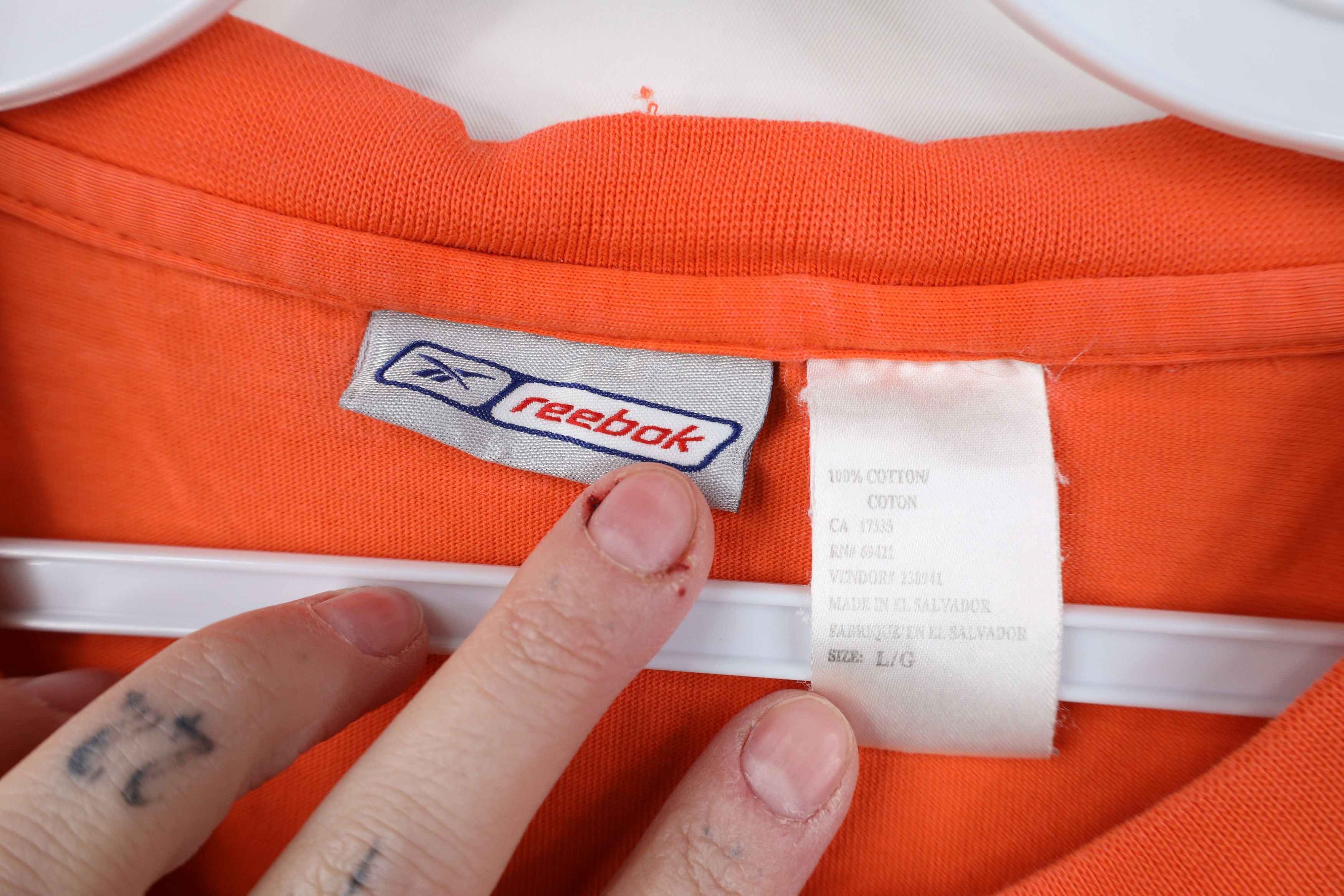 Reebok Vintage 90s Reebok Faded Spell Out T-Shirt Orange Cotton Size US L / EU 52-54 / 3 - 9 Thumbnail
