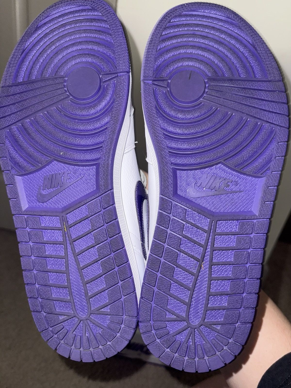 Jordan Brand × Nike Jordan 1 High Court Purple Size US 10.5 / EU 43-44 - 5 Thumbnail