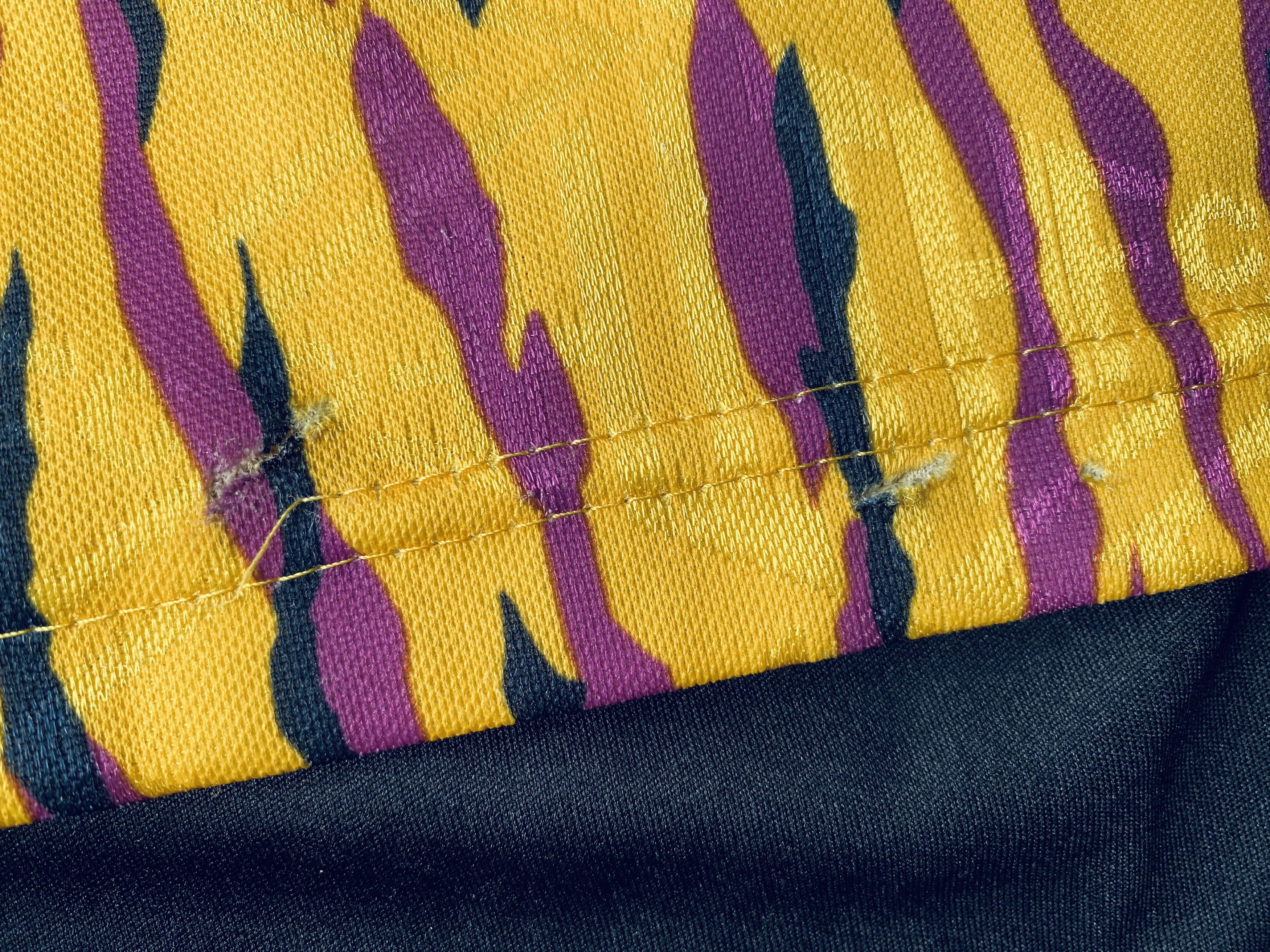 Umbro × Vintage Tottenham Hotspur Home Goalkeeper Shirt 1991 / 1993 Spurs Size US L / EU 52-54 / 3 - 12 Thumbnail