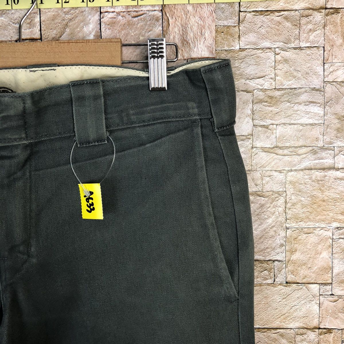 Dickies Dickies Grey faded Casual Pants #A633 Size US 31 - 9 Thumbnail