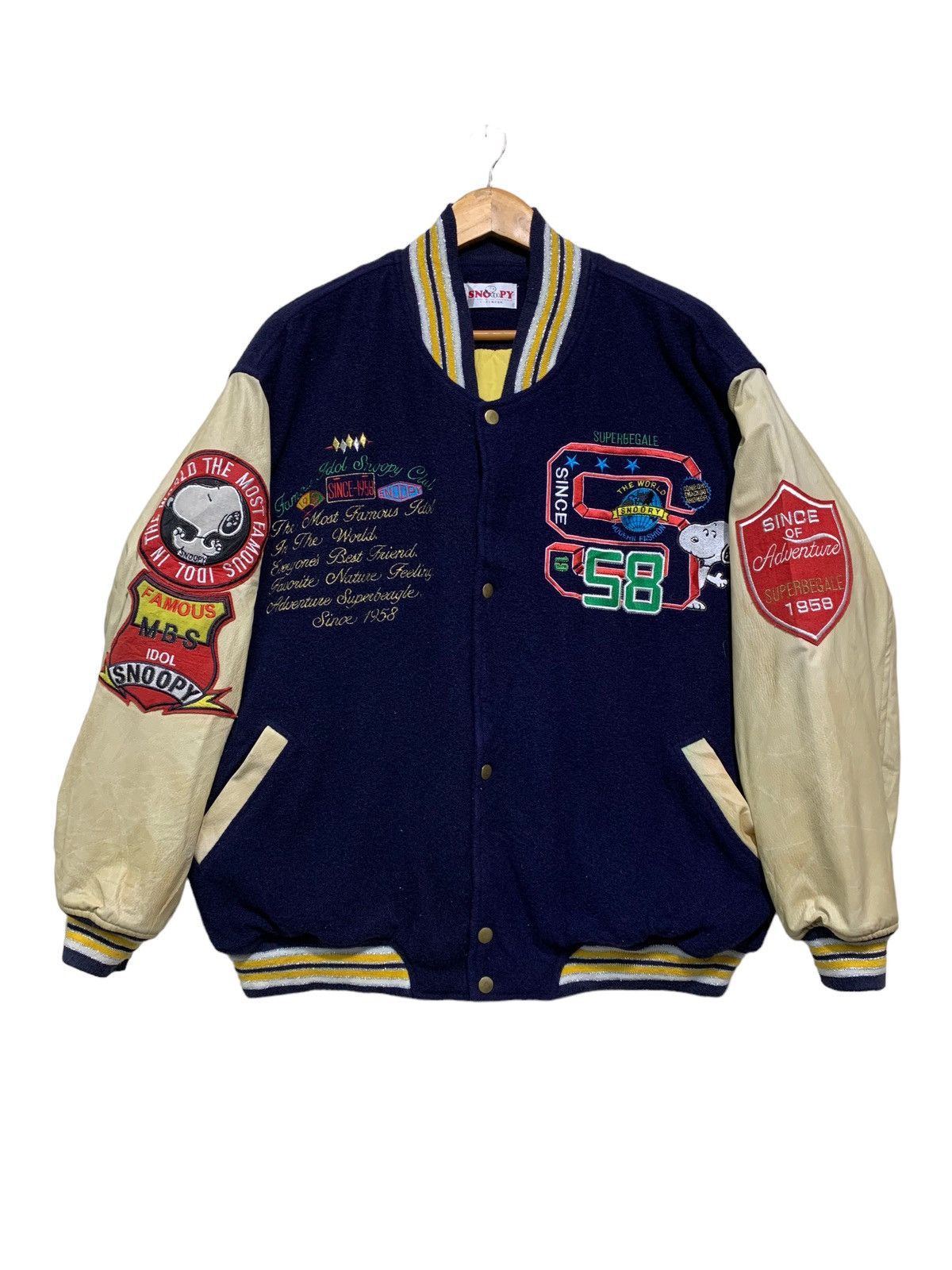 Anime × Peanuts 🔥RARE SNOOPY CHARACTER WOOL VARSITY JACKETS Size US L / EU 52-54 / 3 - 5 Thumbnail