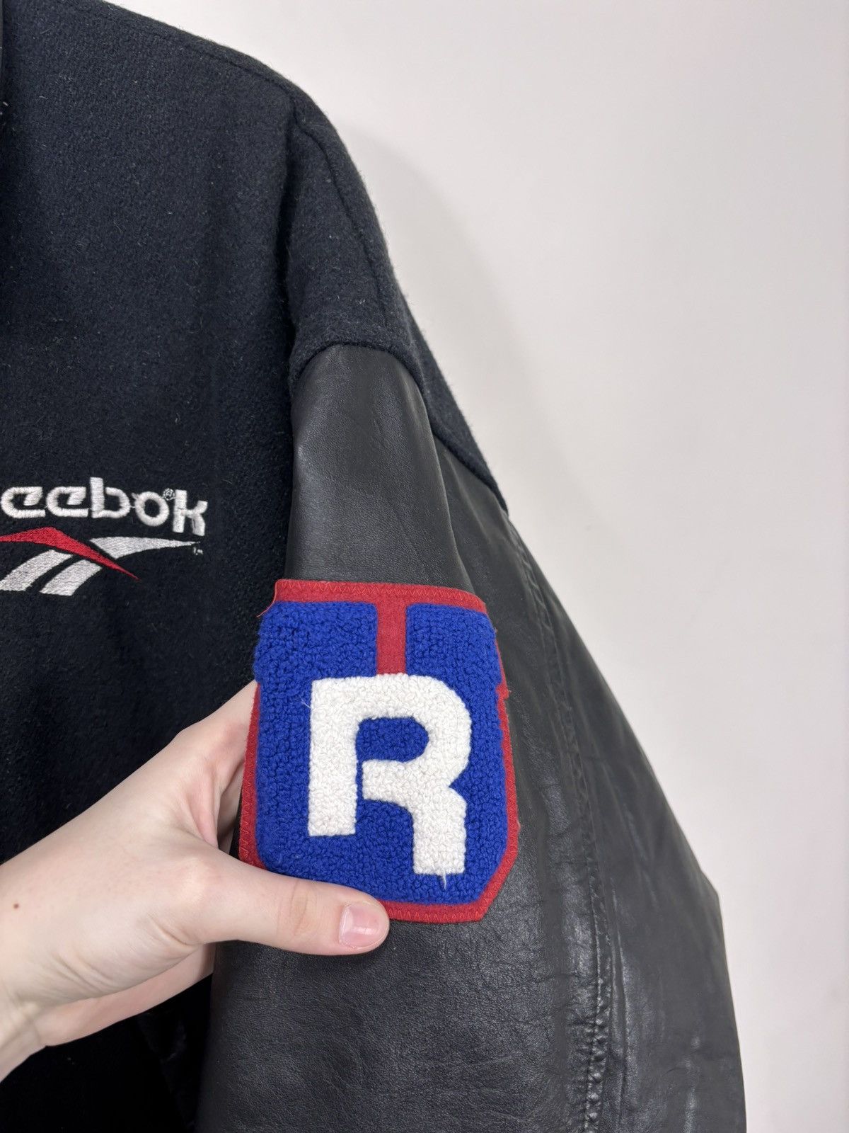 Reebok Vintage 1990s Reebok University Wool Leather Varsity Jacket Size US L / EU 52-54 / 3 - 11 Thumbnail