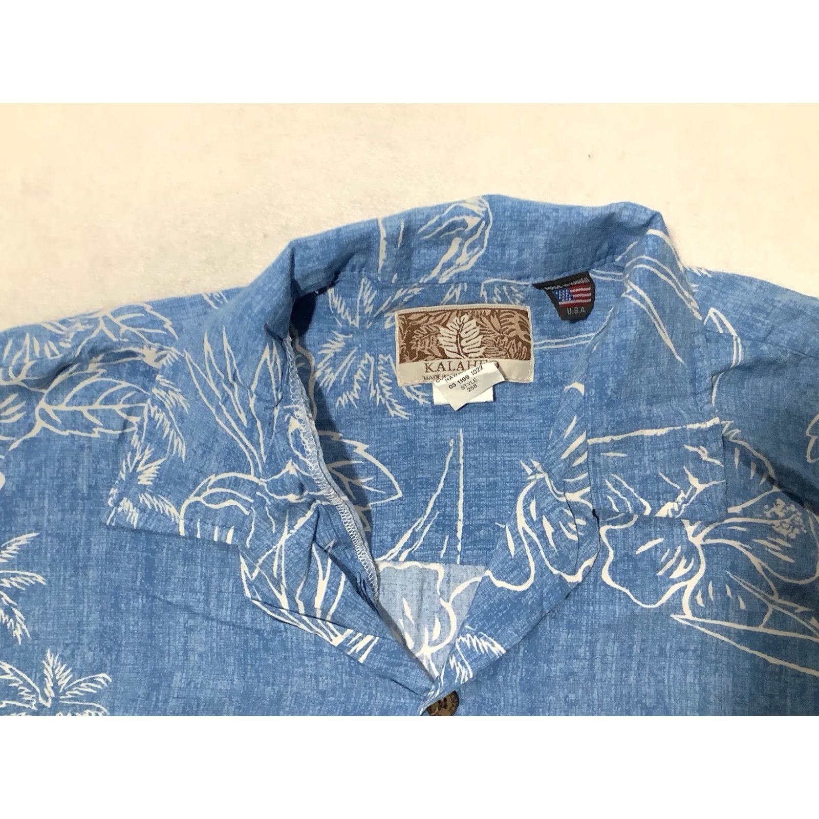 Vintage Kalaheo Hawaiian Button-Up Shirt Mens Large Blue Floral Short Sleeve USA Size US L / EU 52-54 / 3 - 4 Thumbnail