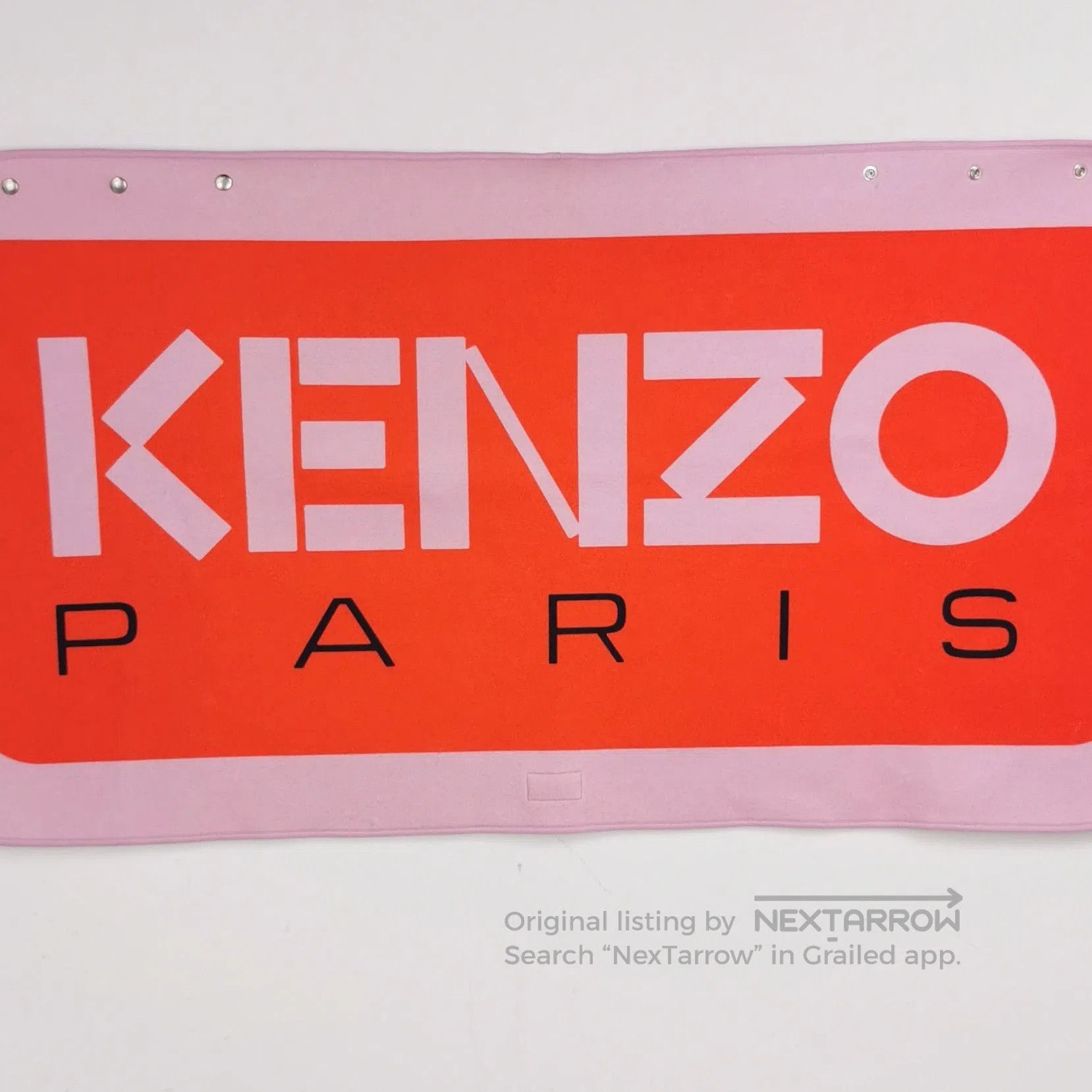 Kenzo Kenzo Color Block Letter Logo Cape One Size. Size US M / EU 48-50 / 2 - 1 Thumbnail