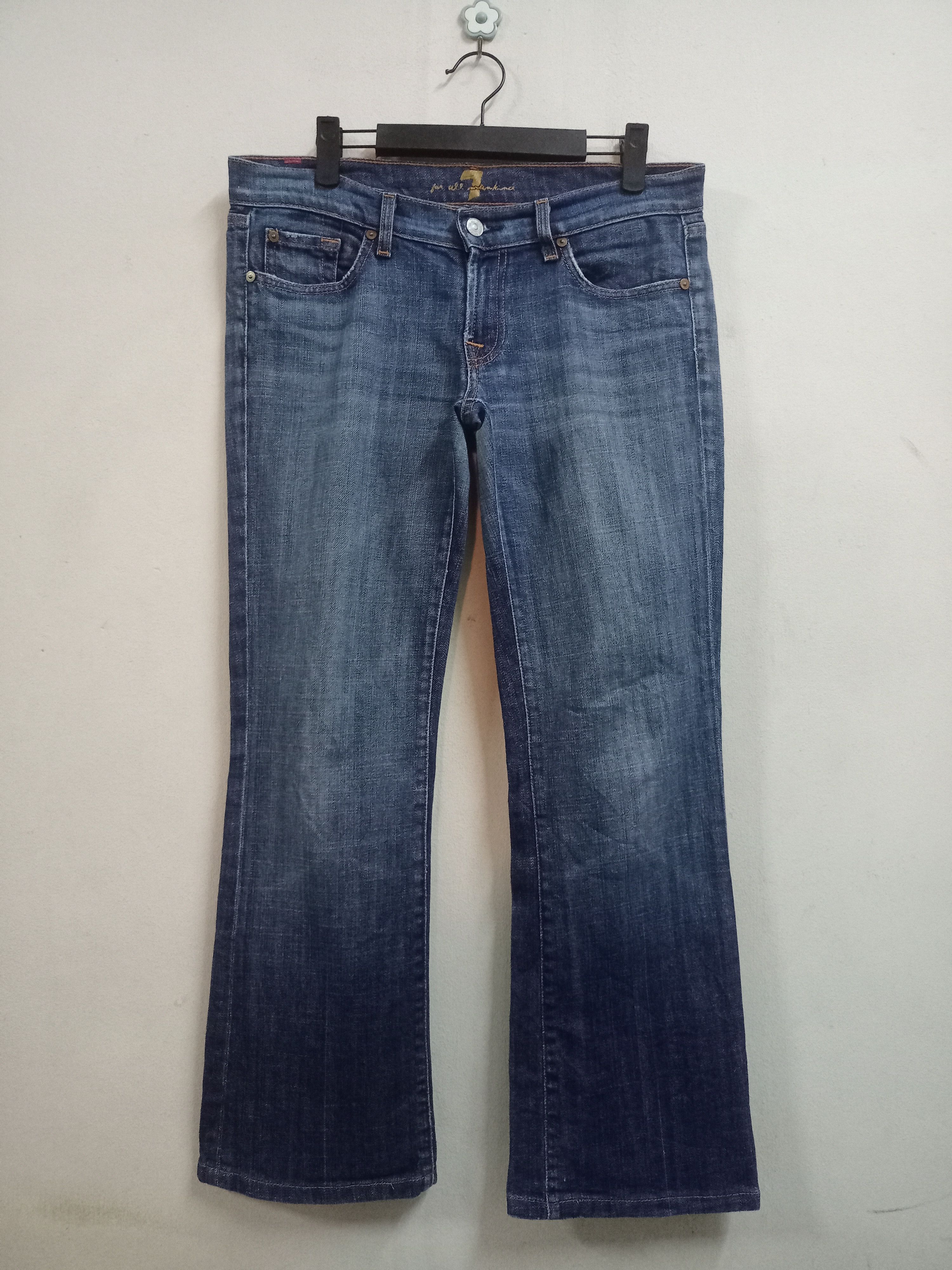 7 For All Mankind Vintage USA 7 For All Mankind Blue Wash Distress Flare Jeans Size 32" / US 10 / IT 46 - 1 Thumbnail