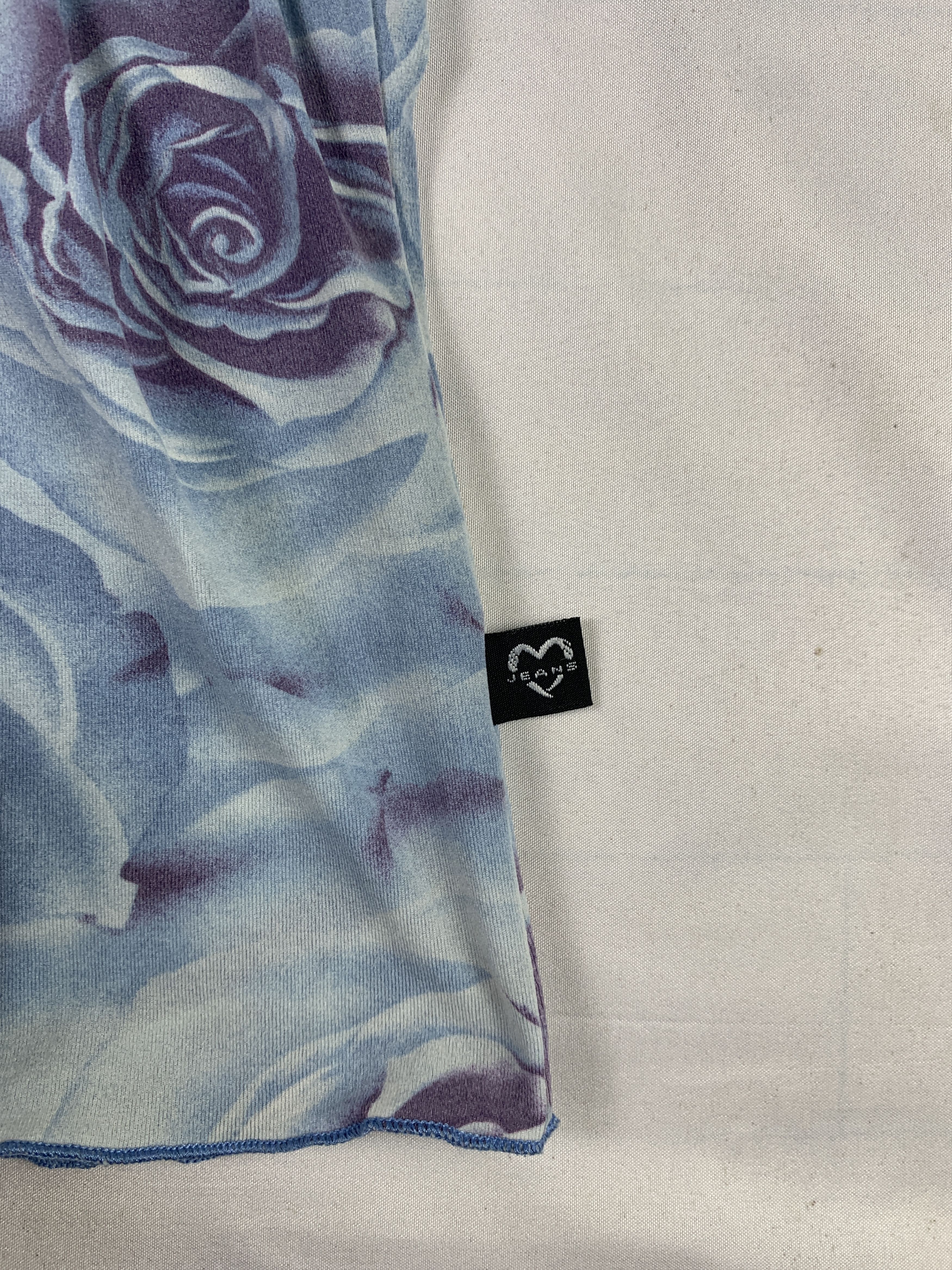 XOXO 2000s XOXO USA Flower Fitted Bow Tee (S) Size S / US 4 / IT 40 - 8 Thumbnail