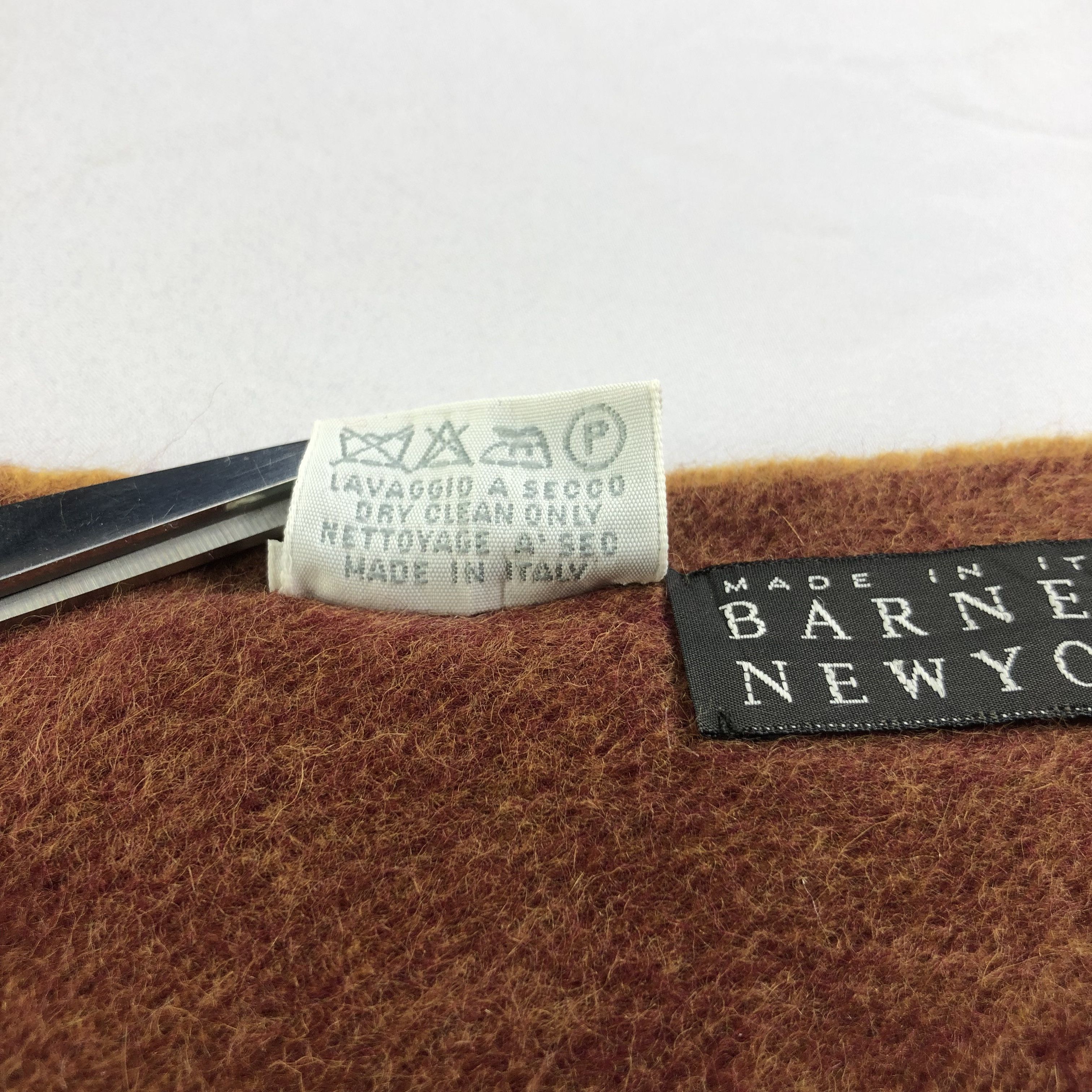 Barneys New York Barneys New York Angora/Cashmere Scarf Muffler V1505 Size ONE SIZE - 5 Thumbnail