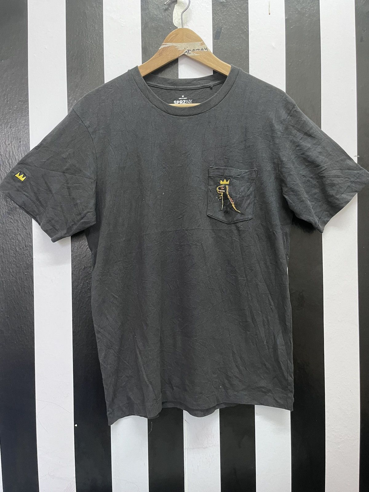 Jean-Michel Basquiat × Uniqlo Vintage Jean-Michel Basquiat small dinosaur logo tee Size US M / EU 48-50 / 2 - 1 Thumbnail