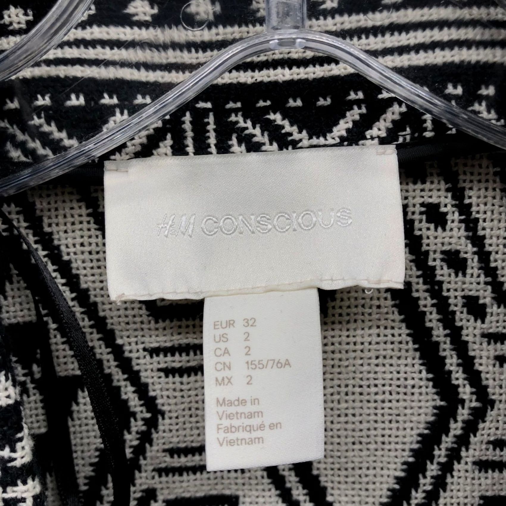 H&M VINTAGE HM Conscious Western Print Jacket Womens 2 Black White Jacquard Open Front Size XS / US 0-2 / IT 36-38 - 5 Thumbnail