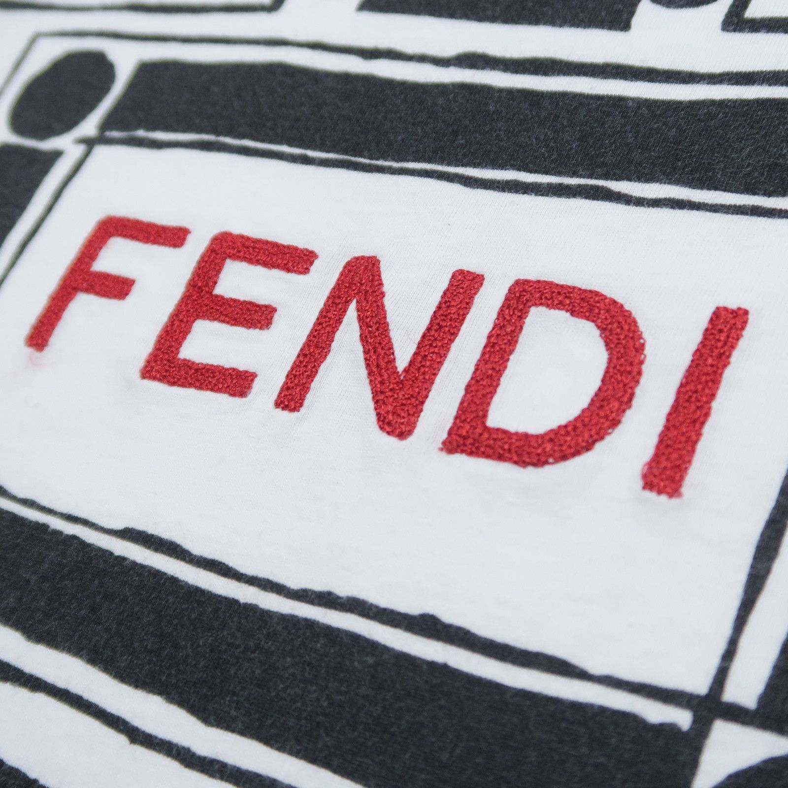 Fendi 90s Fendi Camera Embroidered Woman Tee Size M / US 6-8 / IT 42-44 - 8 Thumbnail