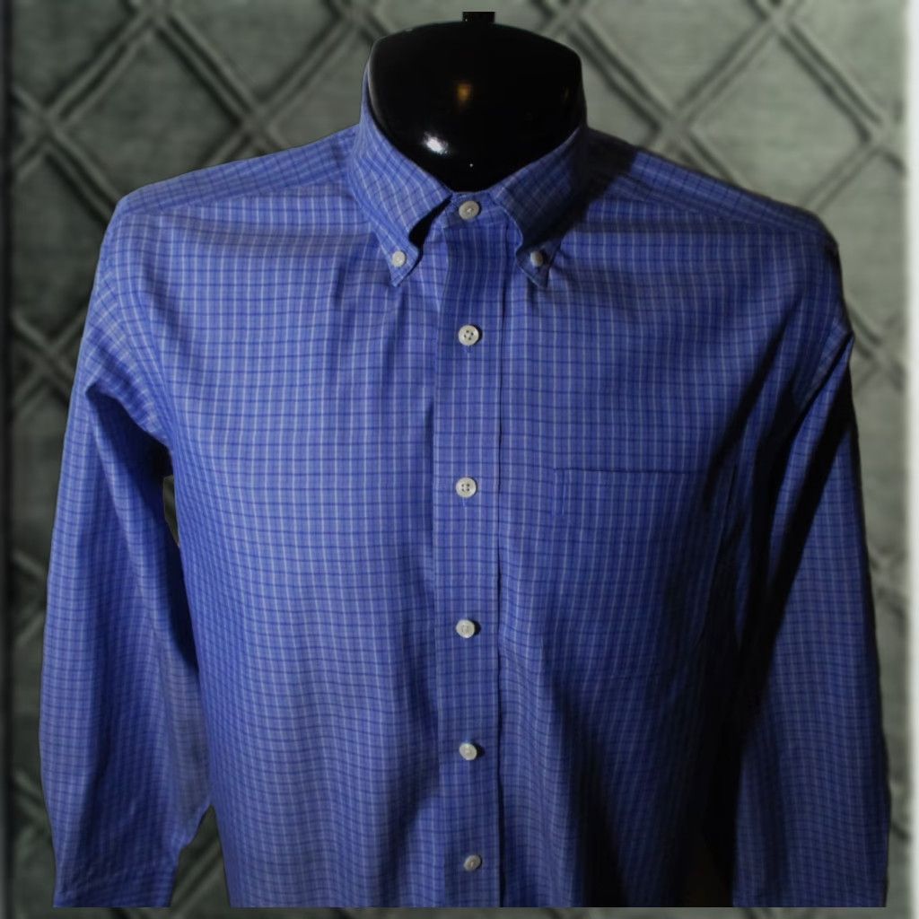 Vintage L.L. BEAN Blue Long Sleeve Oxford Dress Shirt Men's Size 15.5/33 Size 42R - 1 Thumbnail