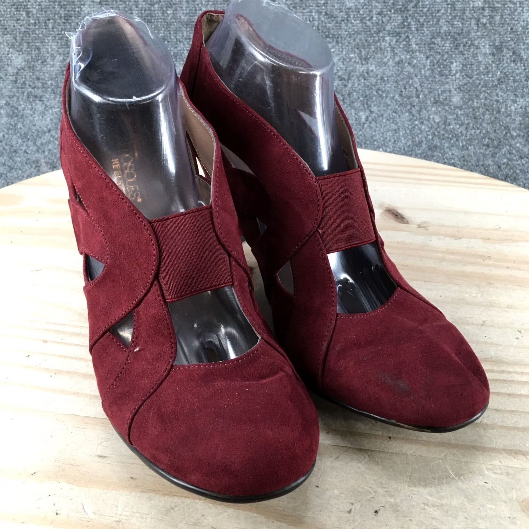 Vintage Aerosoles Heel Rest Boots Womens 11 M Ankle Booties Red Fabric Block Heel Leather? No Fabric Size US 11 / IT 41 - 3 Thumbnail