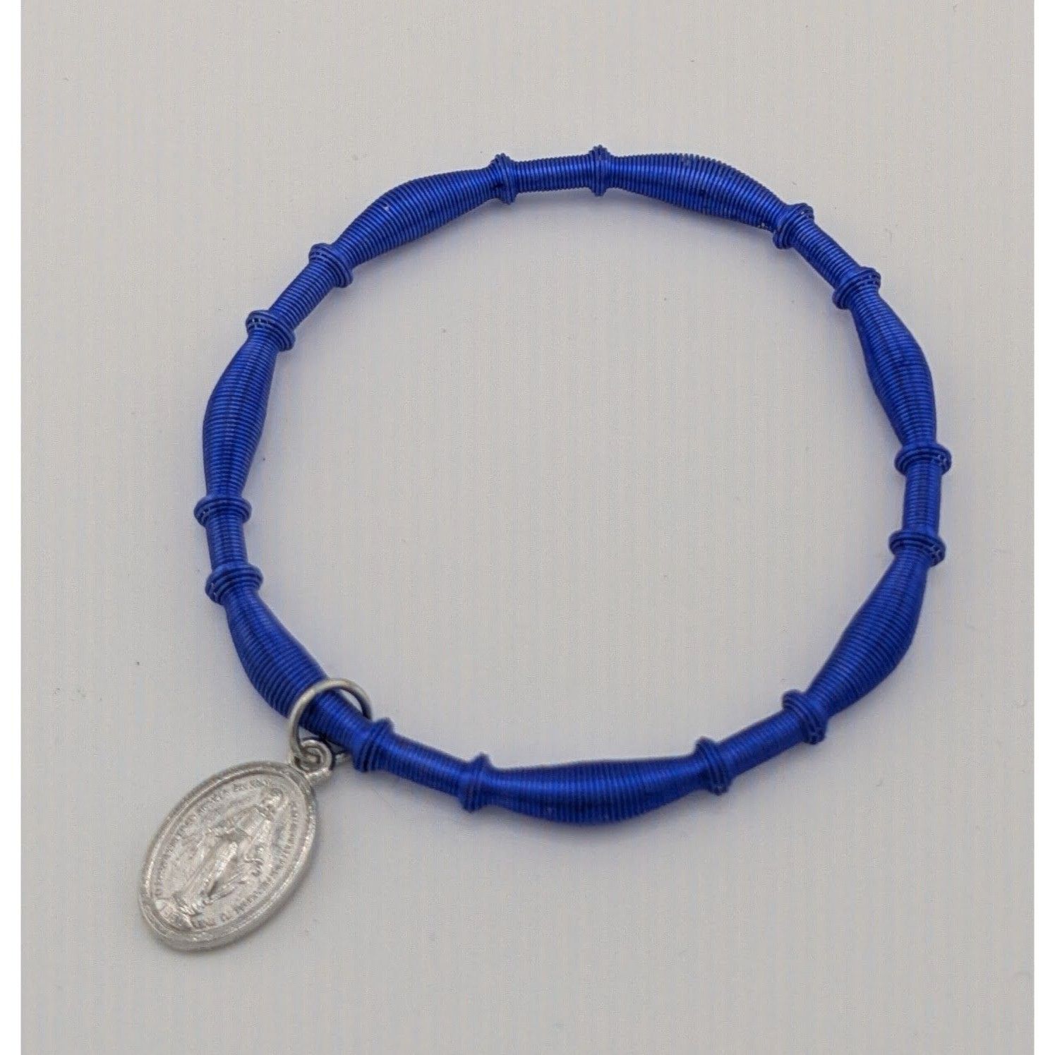 Other Religious Miraculous Medal Charm Bracelet On Blue Coiled Wir Size ONE SIZE - 4 Thumbnail