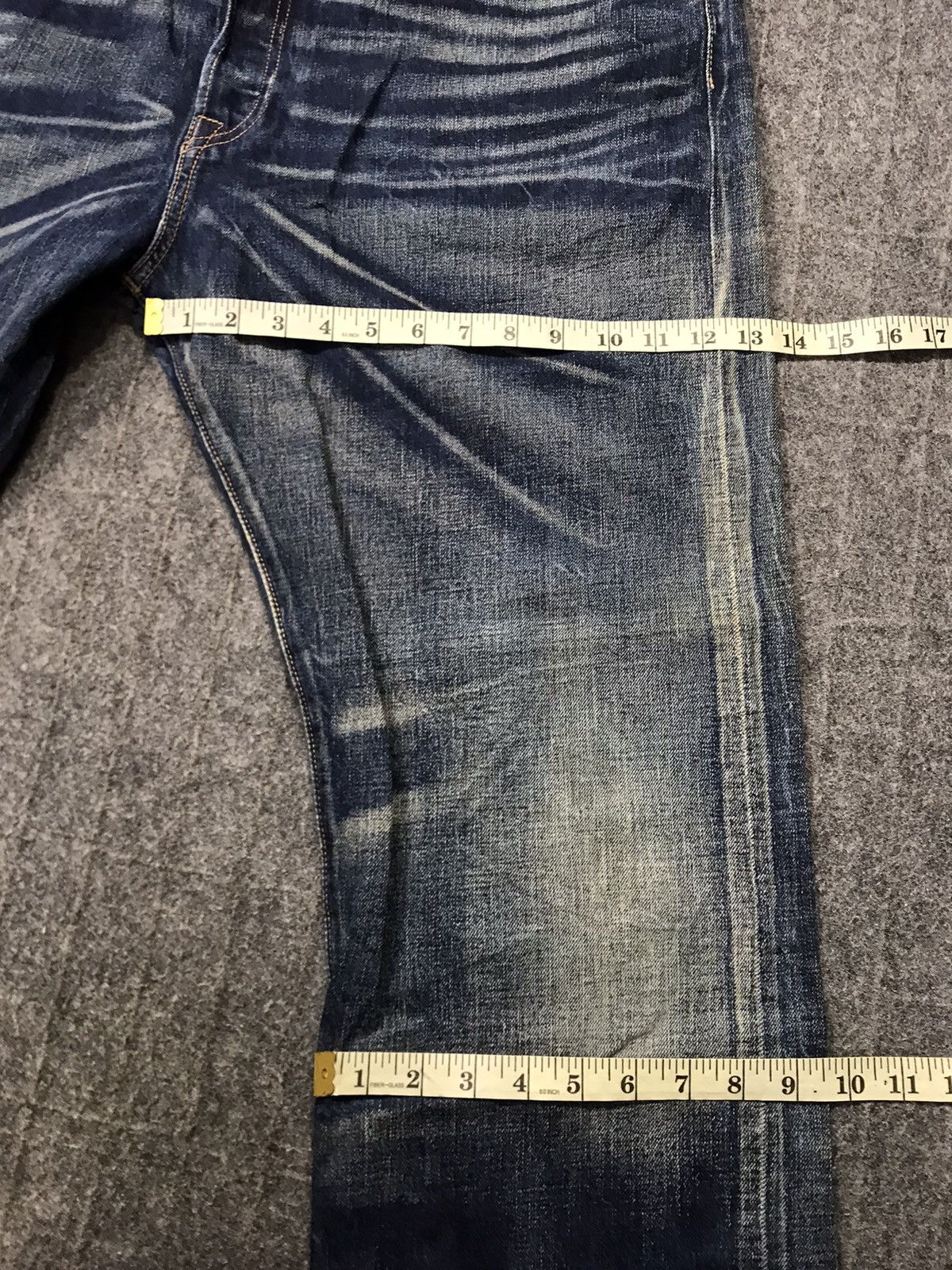Levi's Vintage Clothing Levi's Lot 501 Button Fly Natural Faded Whisker Denim Jeans Size US 40 / EU 56 - 15 Thumbnail
