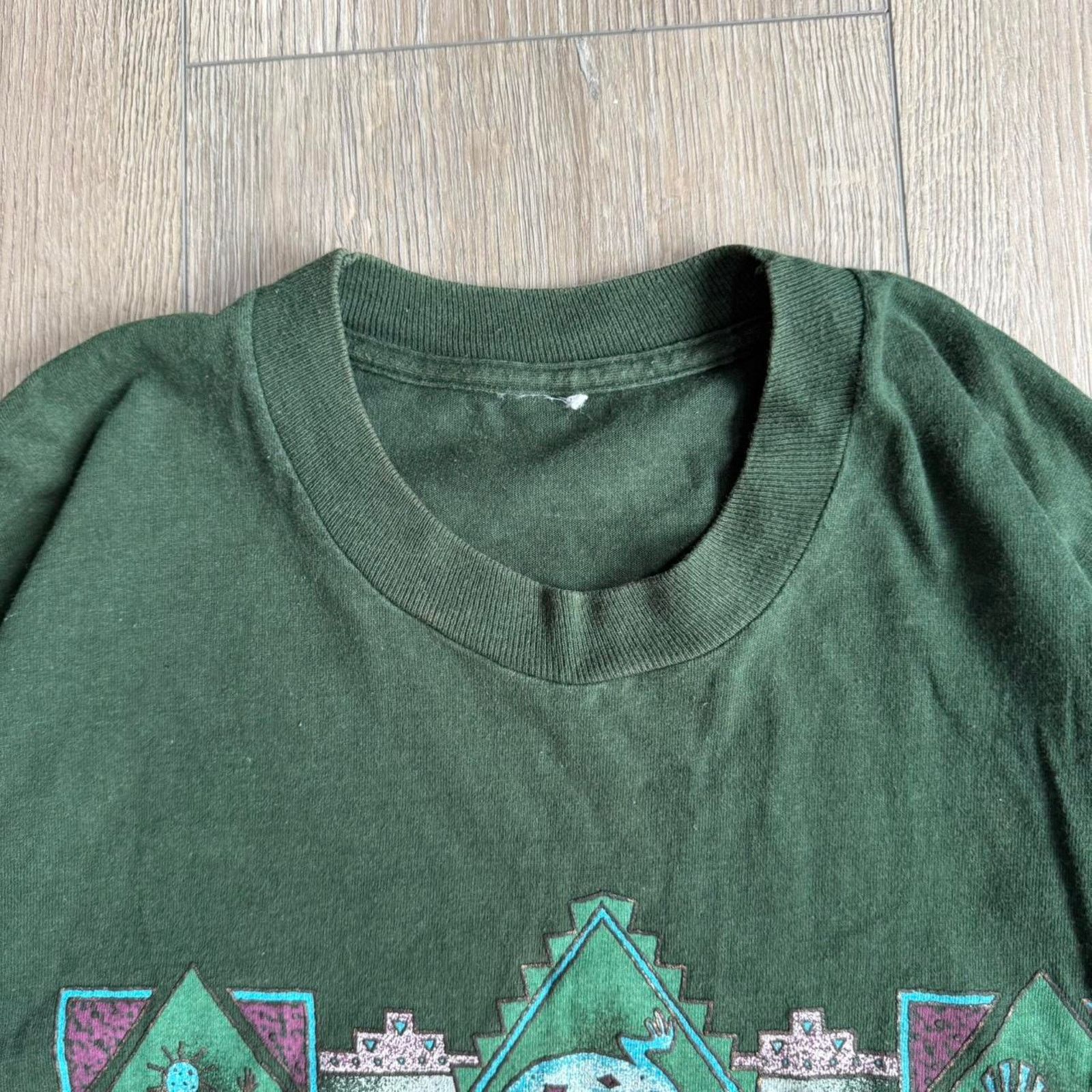 Other Vintage 90s Mexico Art Tee Green Size US XL / EU 56 / 4 - 5 Thumbnail