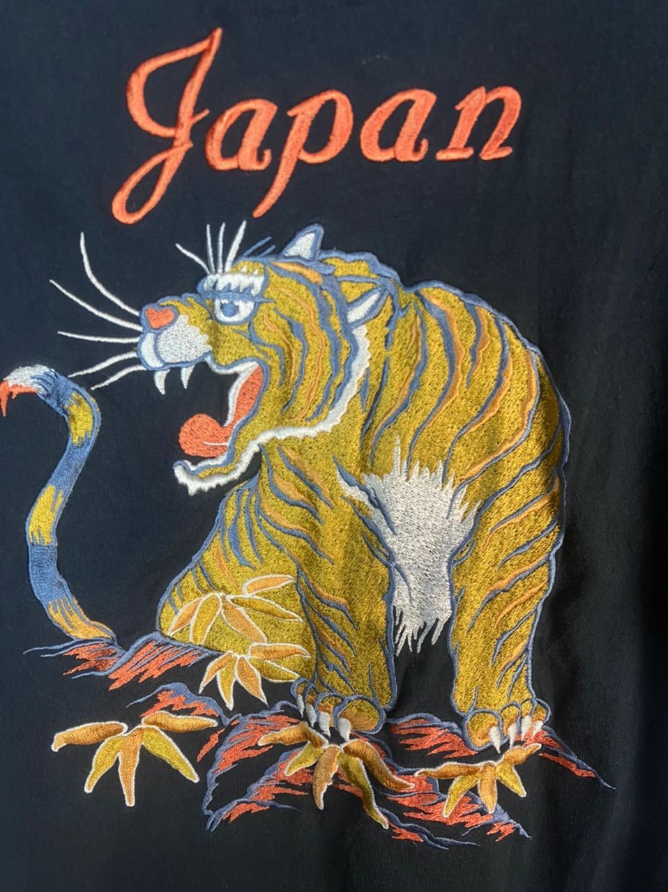 Japanese Brand Embroidered tiger backhit tshirt by Japanese feeling Size US M / EU 48-50 / 2 - 8 Thumbnail