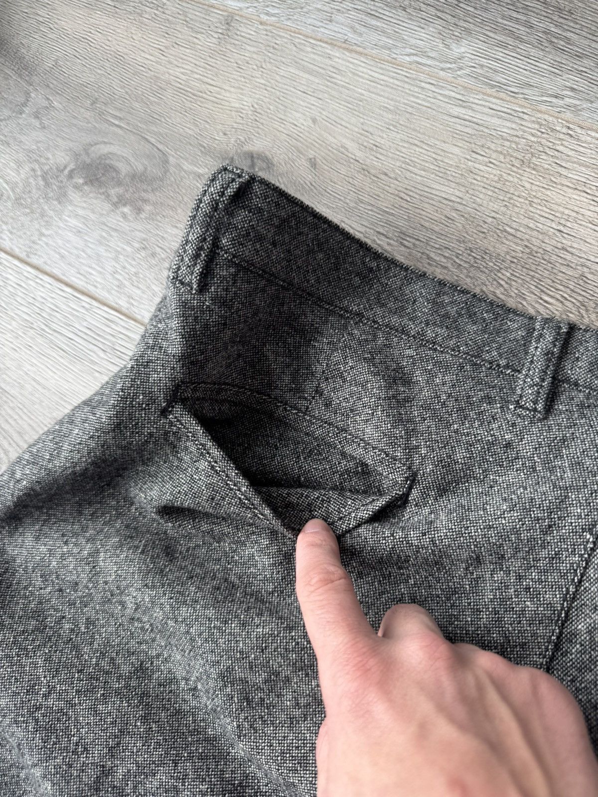 Eleventy Eleventy Luxury Men's Wool Cargo Pants Size US 33 - 15 Thumbnail