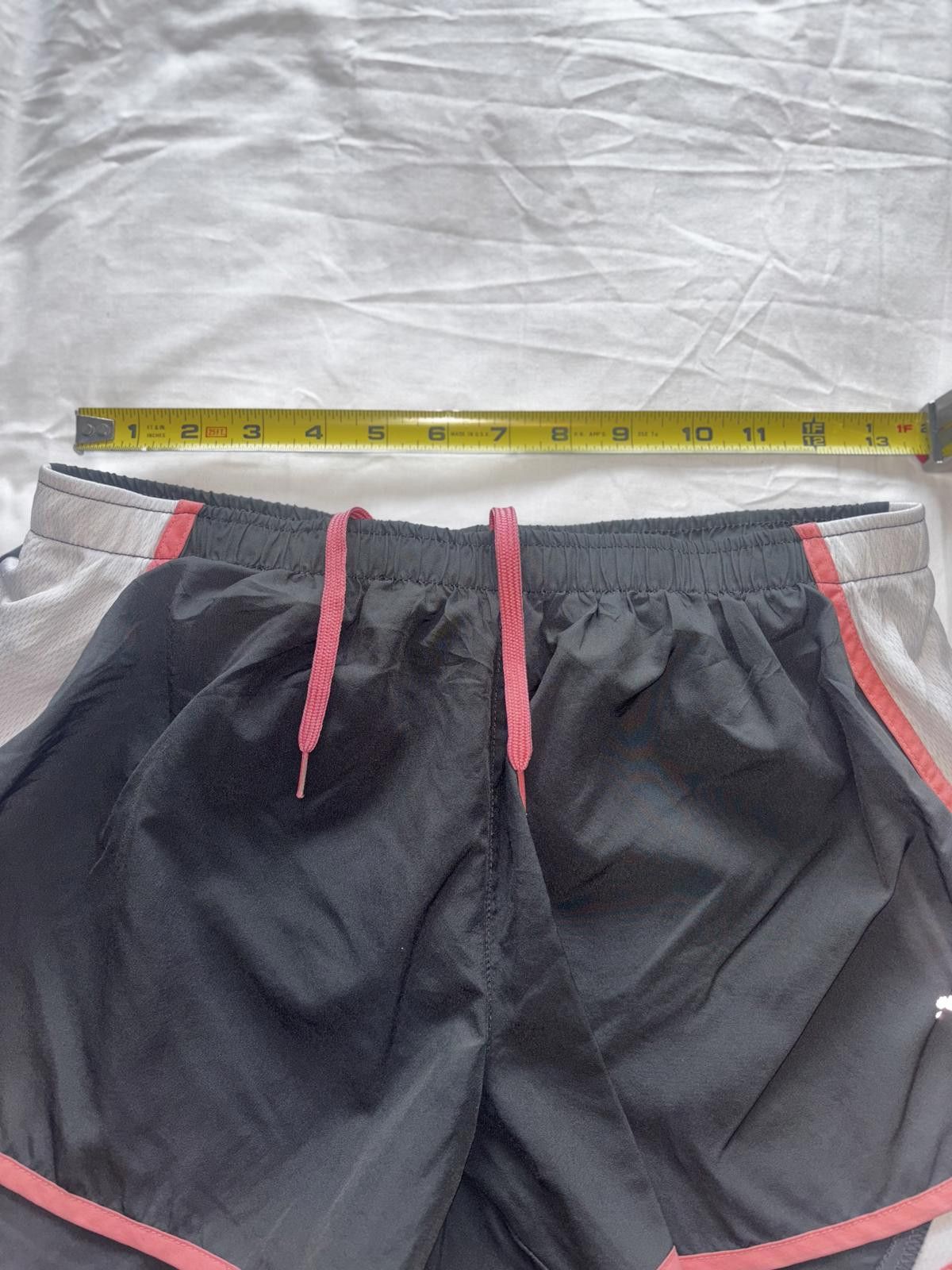 Puma Athletic Puma Women's Running Shorts - Gray with Pink Trim Size 36" / US 14 / IT 50 - 5 Thumbnail