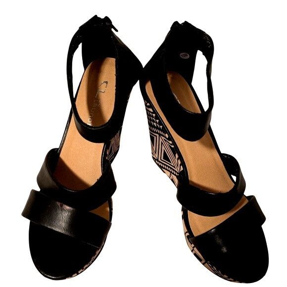 Other Black & White Geometric Pattern Wedge Sandals With Ankle Str Size US 8 / IT 38 - 1 Thumbnail