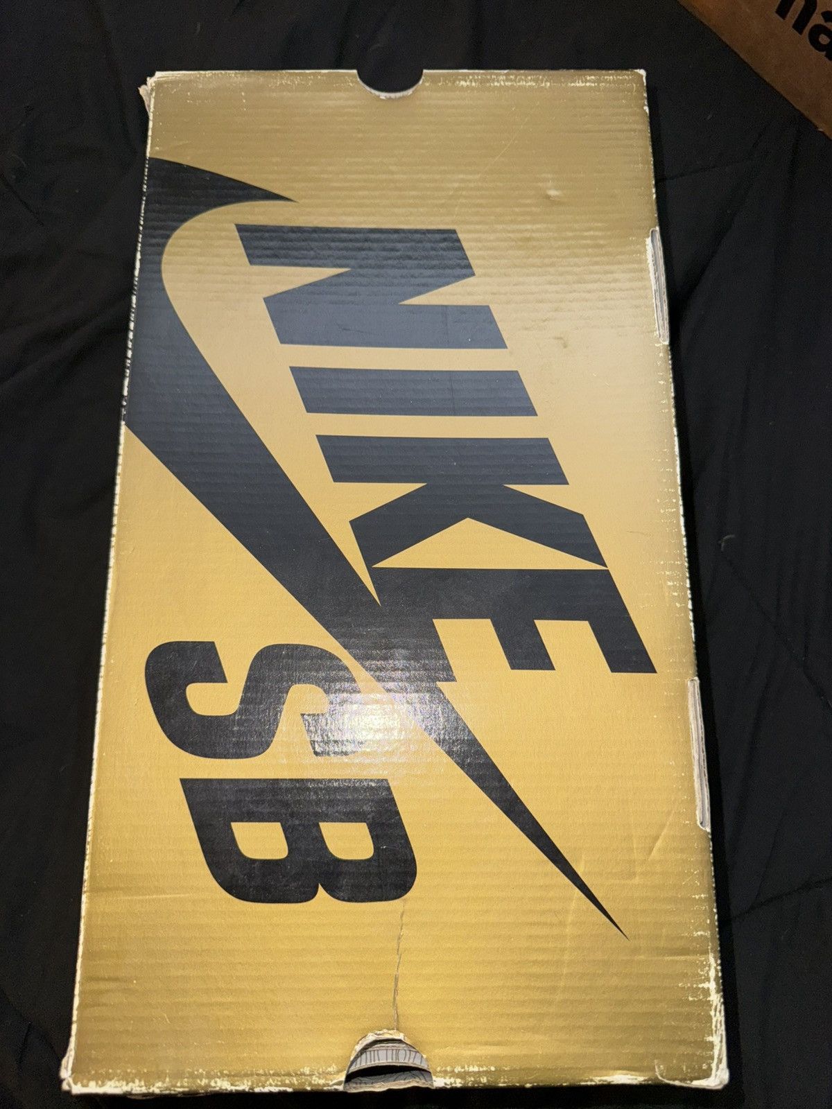 Nike SB Nike sb low red lobster size 11.5 Size US 11.5 / EU 44-45 - 15 Thumbnail