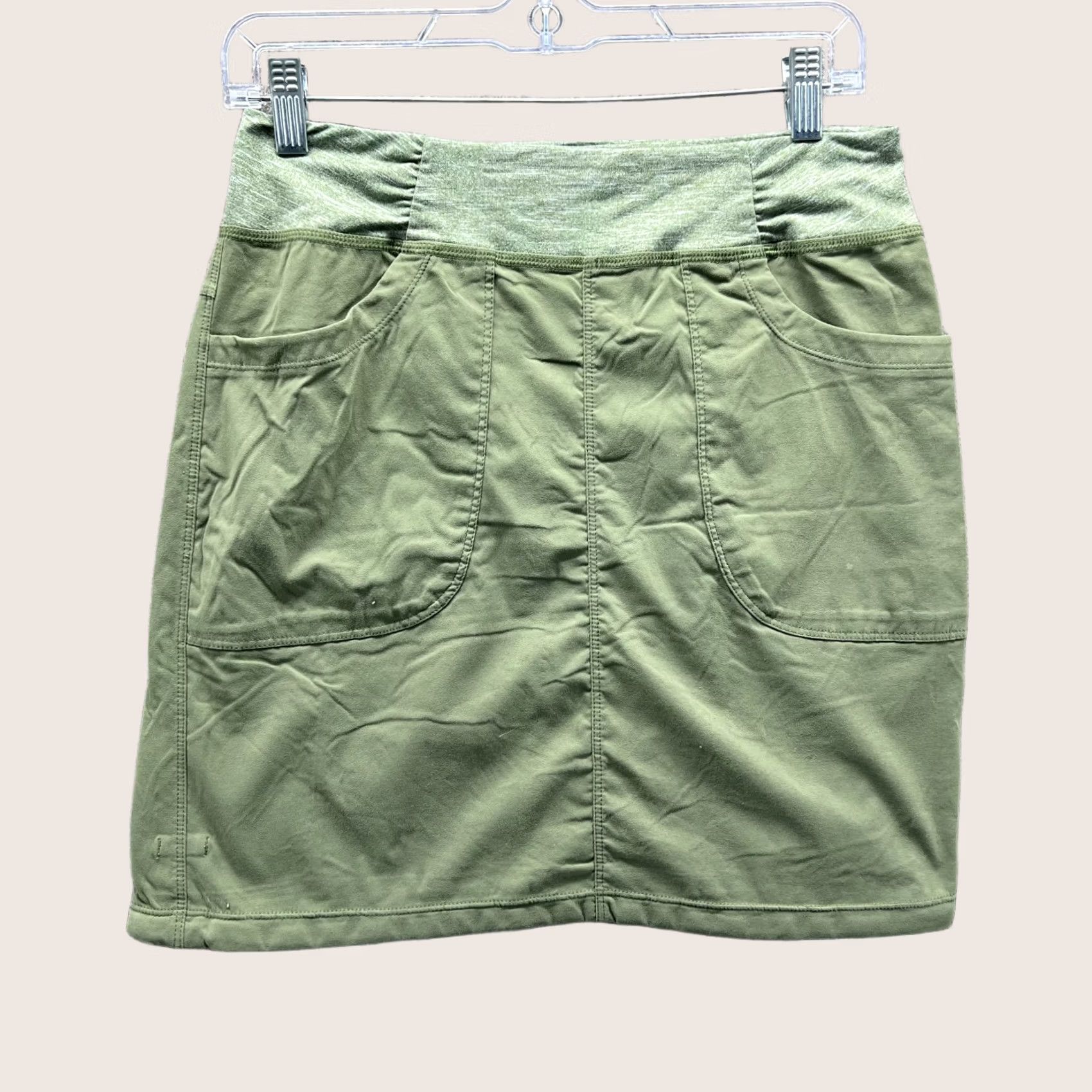 Mountain Hardwear Mountain Hardwear Skirt Womens Small Green Stretch Hiking Outdoor Pocket Nylon Skirt Womens Small Green Outdoor Hiking Athletic Stretch Size 28" / US 6 / IT 42 - 1 Thumbnail