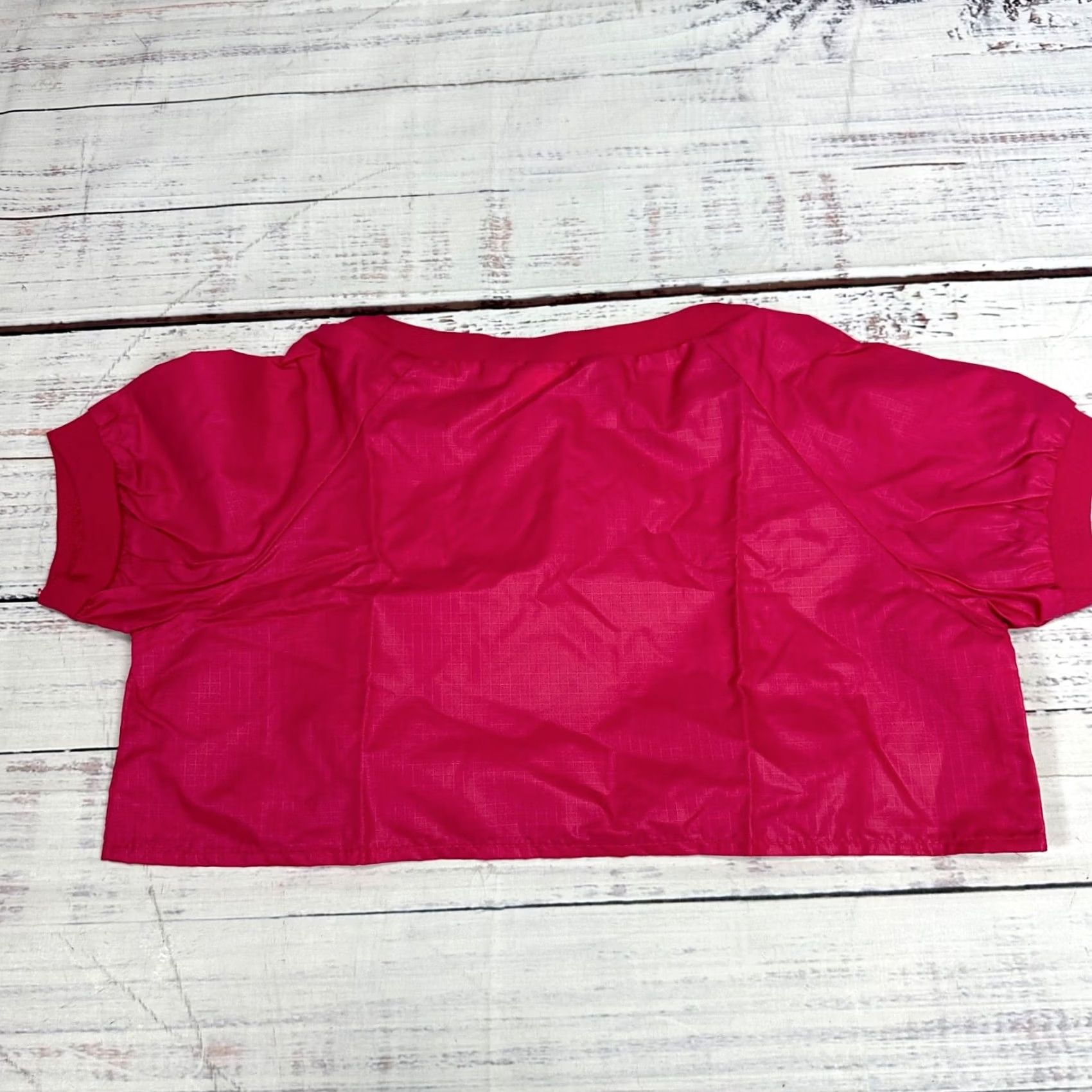 DANCER Dance Fashions Girls Cropped Dance Top Sz S Pink Nylon Short Sleeve Pullover Size US S / EU 44-46 / 1 - 4 Thumbnail