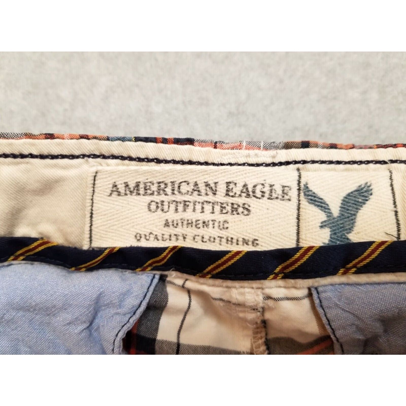 American Eagle Outfitters American Eagle Shorts Men 32 Blue Plaid Bermuda Flat Front Casual Outdoor Mens Size US 32 / EU 48 - 4 Thumbnail