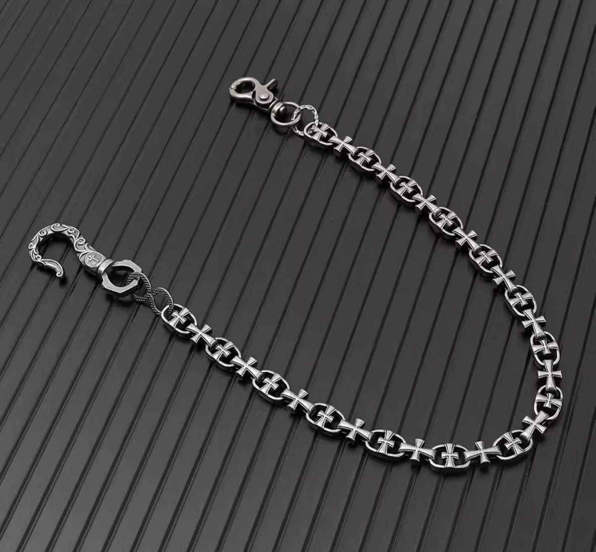 Japanese Brand Gothic punk style unisex Cross Wallet Chain Size ONE SIZE - 3 Thumbnail