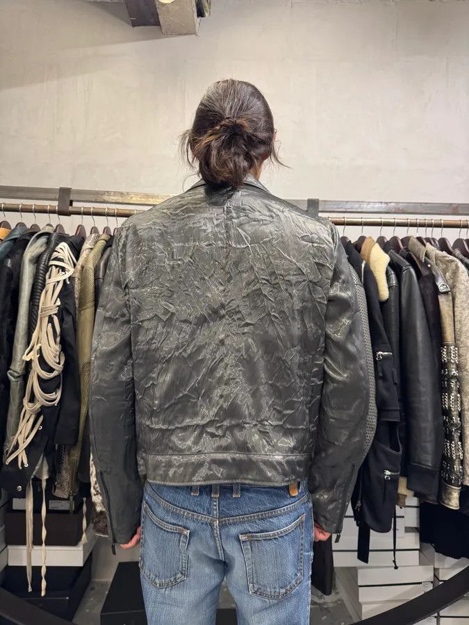 Designer × Emporio Armani × Vintage AW2019 Emporio Armani Metallic Black Buttoned Jacket Size US M / EU 48-50 / 2 - 3 Thumbnail