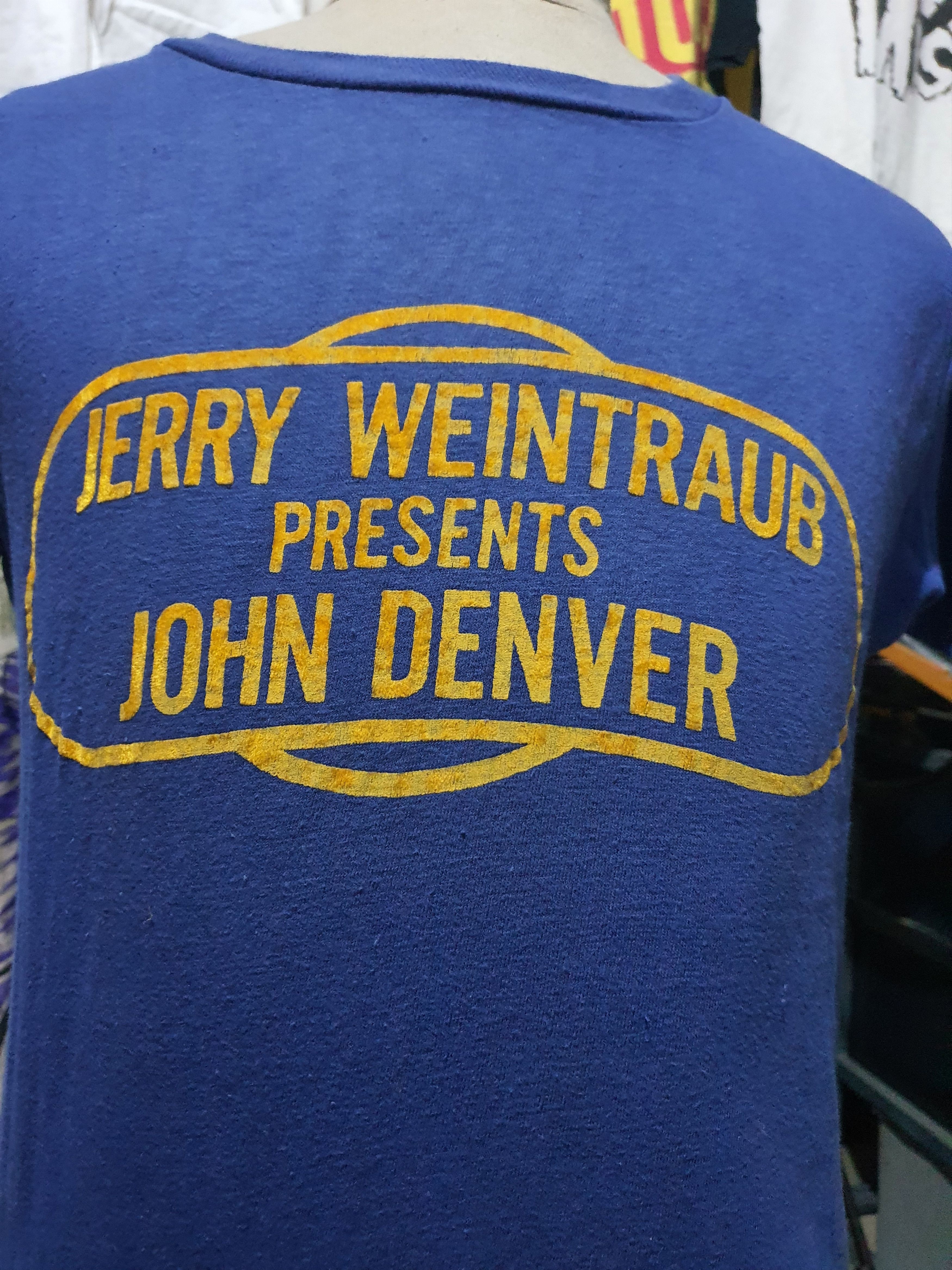 Band Tees × Vintage 🌹70s John Denver M 🌹 Size US M / EU 48-50 / 2 - 3 Thumbnail