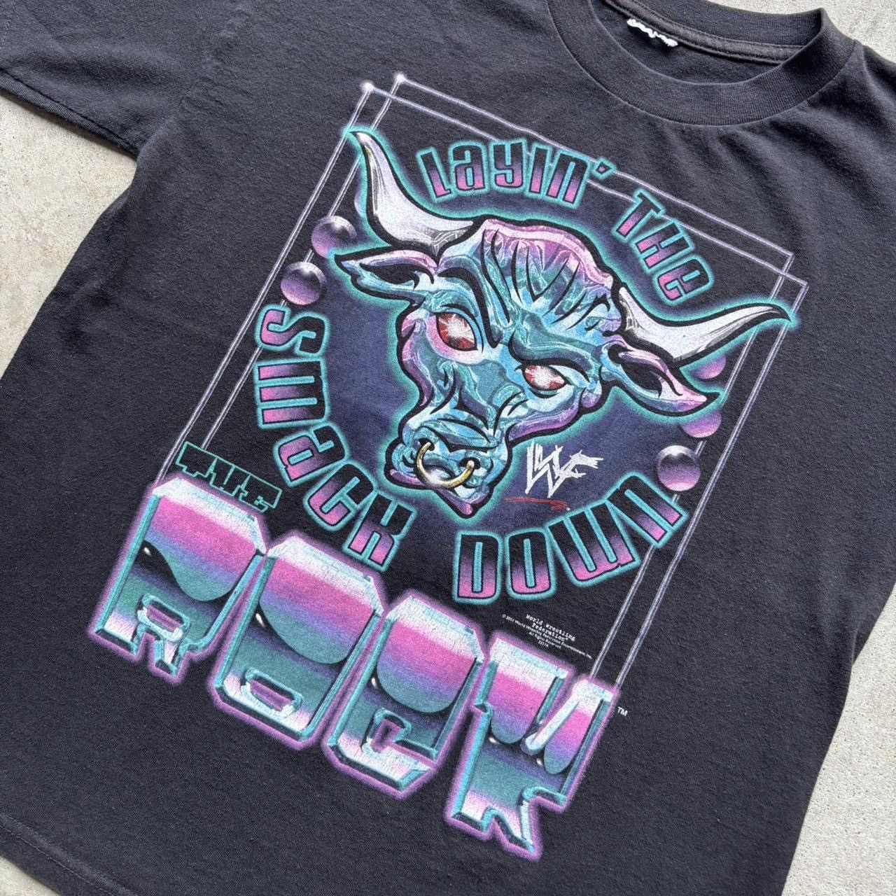 WWE vintage 2001 Y2K WWF THE ROCK LAYIN THE SMACKDOWN t-shirt Size US S / EU 44-46 / 1 - 1 Thumbnail