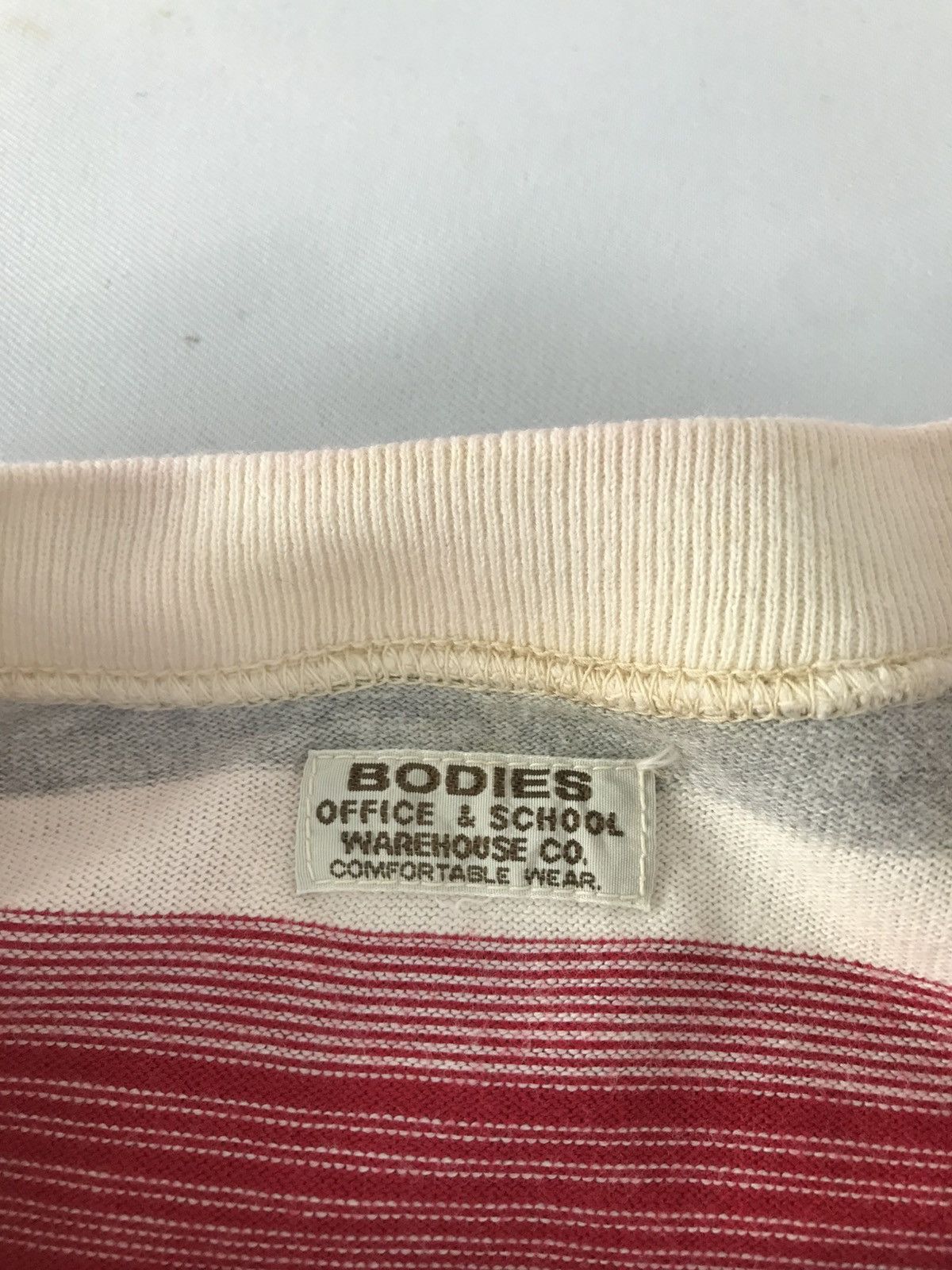 Warehouse 90s Bodies Warehouse Striped Navajo Printed Tee Size US L / EU 52-54 / 3 - 5 Thumbnail