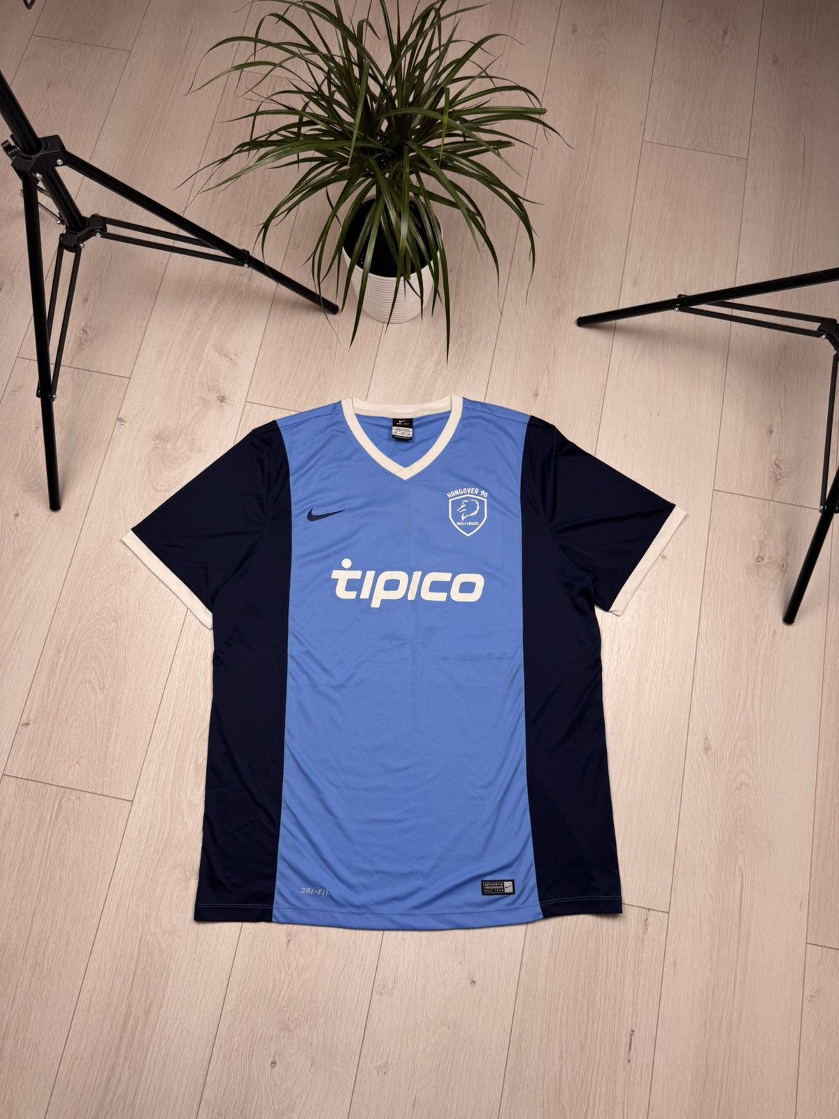 Nike Vintage Nike Hangover 96 Soccer Jersey size XXL Size US XXL / EU 58 / 5 - 1 Thumbnail