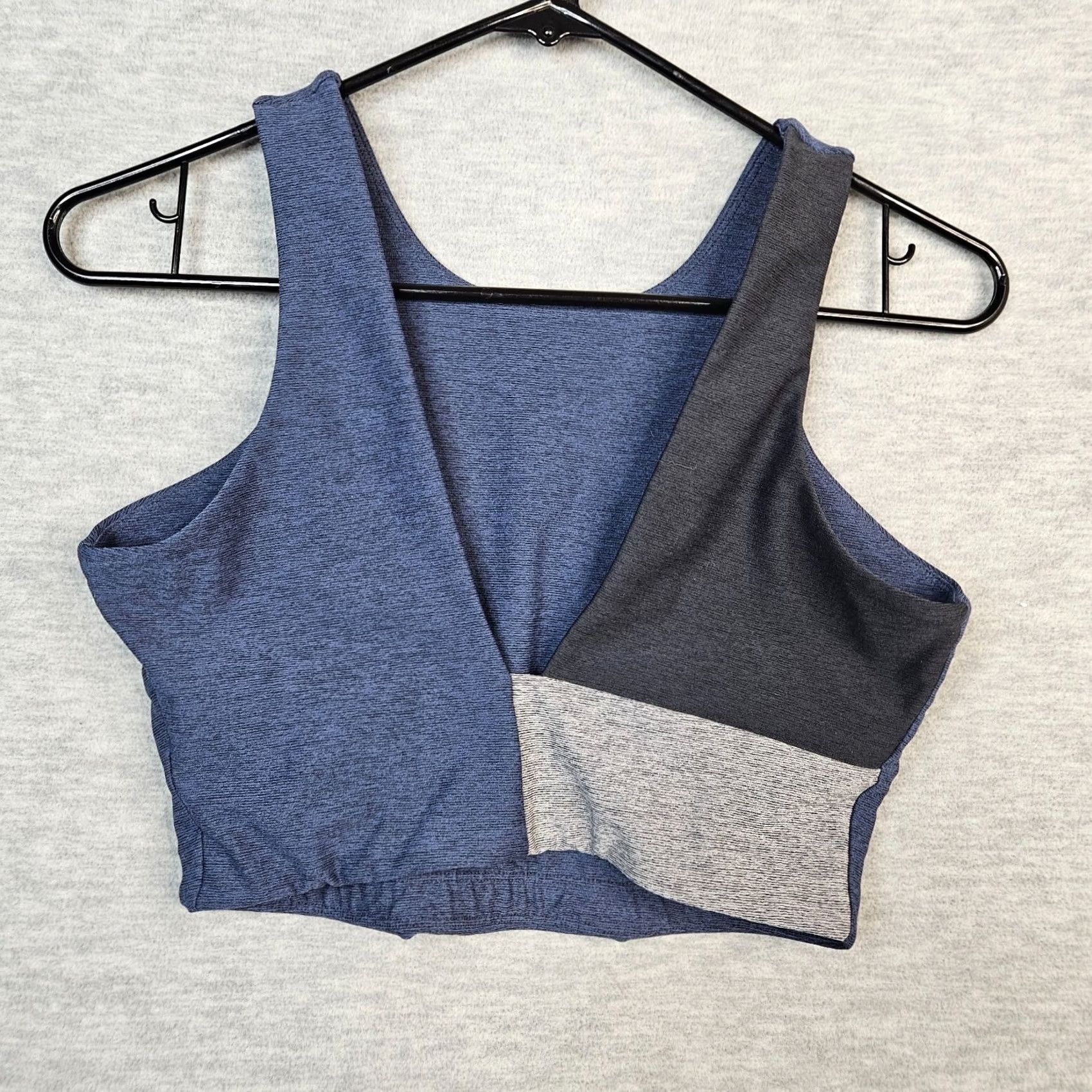 Outdoor Voices Outdoor Voices Tank S Womens Gray Cropped Sleeveless Short Sleeve Sports Top Nike? Size S / US 4 / IT 40 - 2 Thumbnail