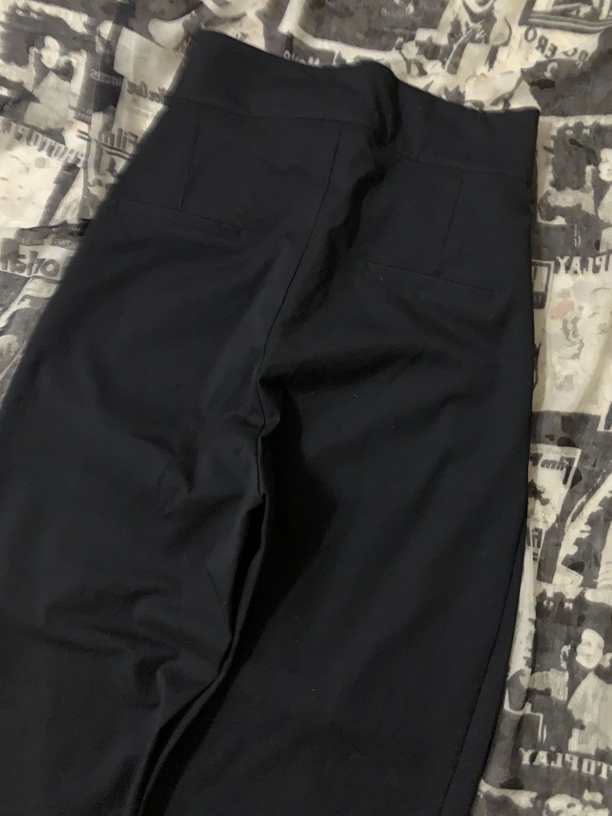 Yohji Yamamoto Avant Garde NvJapan Official Barrel-Leg Pant Size 28" / US 6 / IT 42 - 5 Thumbnail