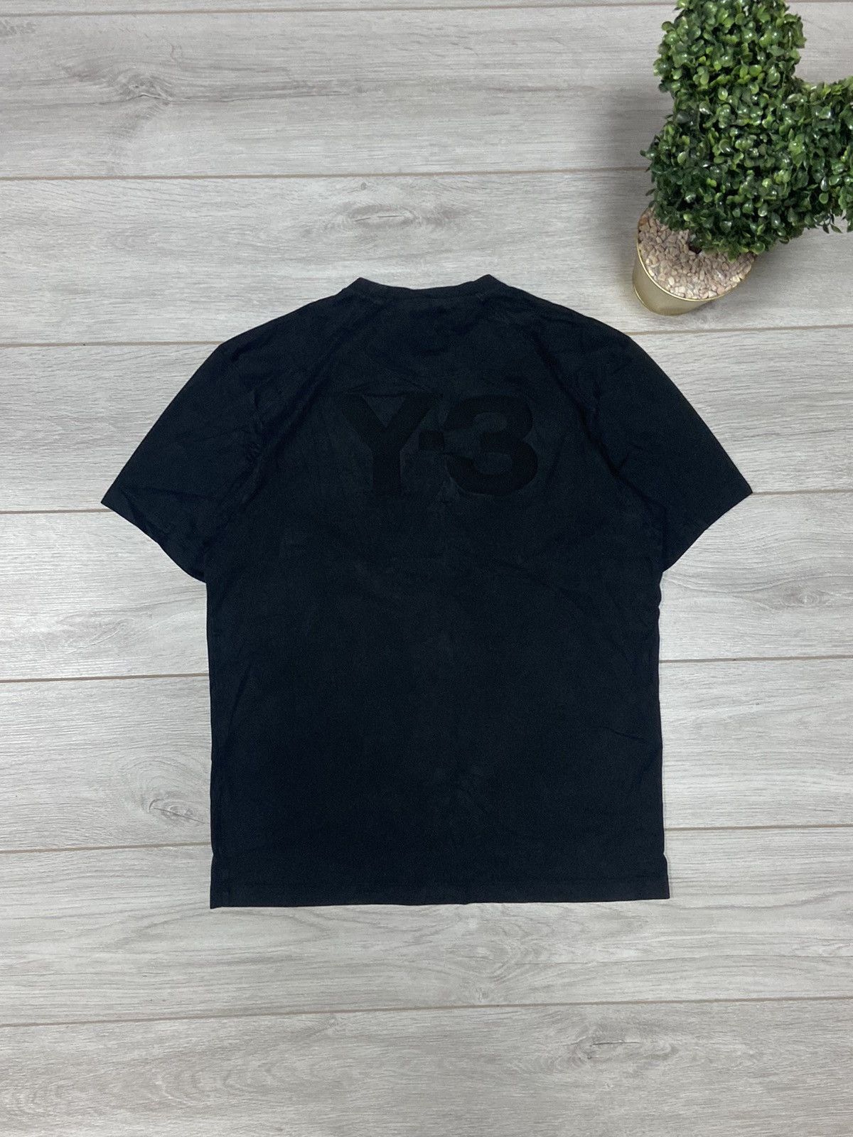 Yohji Yamamoto Y-3 Yohji Yamamoto vintage big logo t-shirt Adidas Size US M / EU 48-50 / 2 - 1 Thumbnail