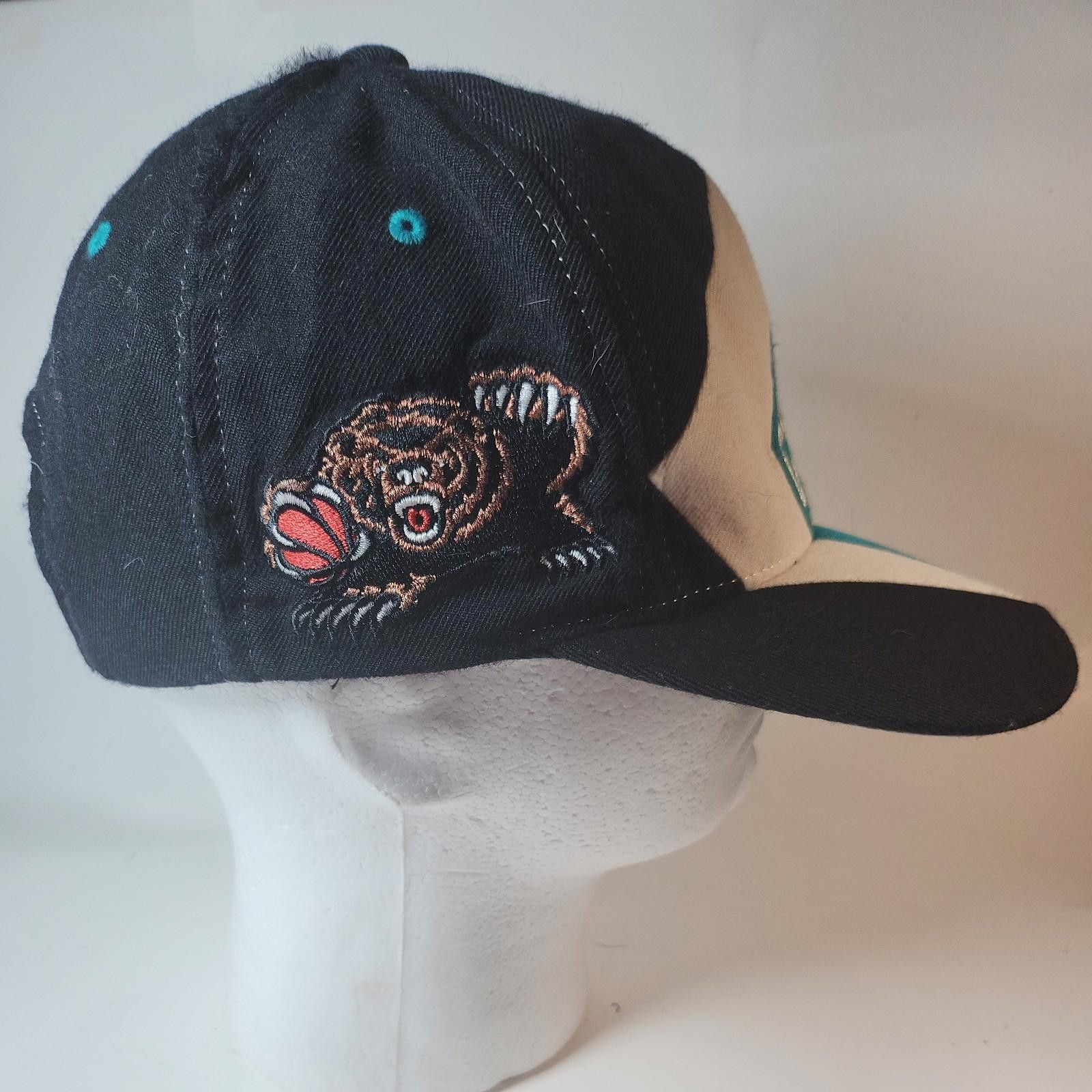 Mitchell & Ness GRIZZLIES VINTAGE Mitchell & Ness NBA Vancouver Classic Y2K Size ONE SIZE - 3 Thumbnail