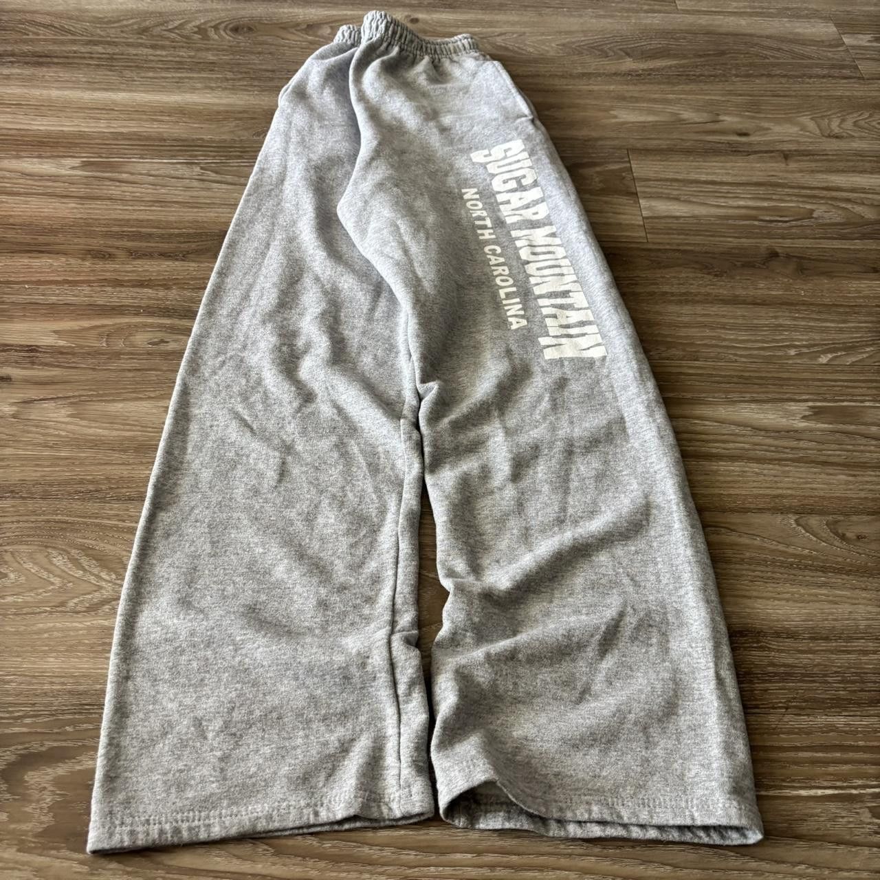 Vintage Crazy Vintage Y2K/2000s Baggy Light Grey Smokey Mountain Essential Sweatpants! Fits S Size US 28 / EU 44 - 3 Thumbnail