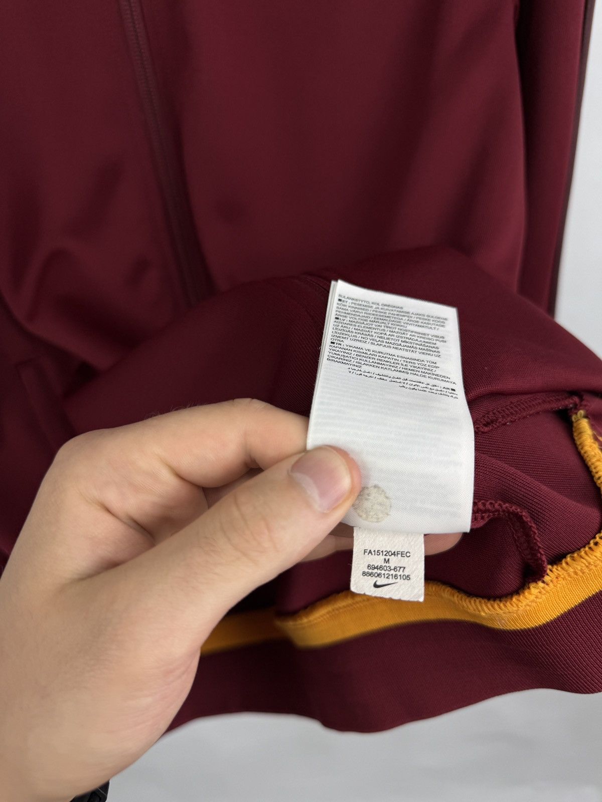 Nike 🇮🇹 2015 Nike Roma Soccer Jacket Italy Rare Retro Y2K Size US M / EU 48-50 / 2 - 9 Thumbnail