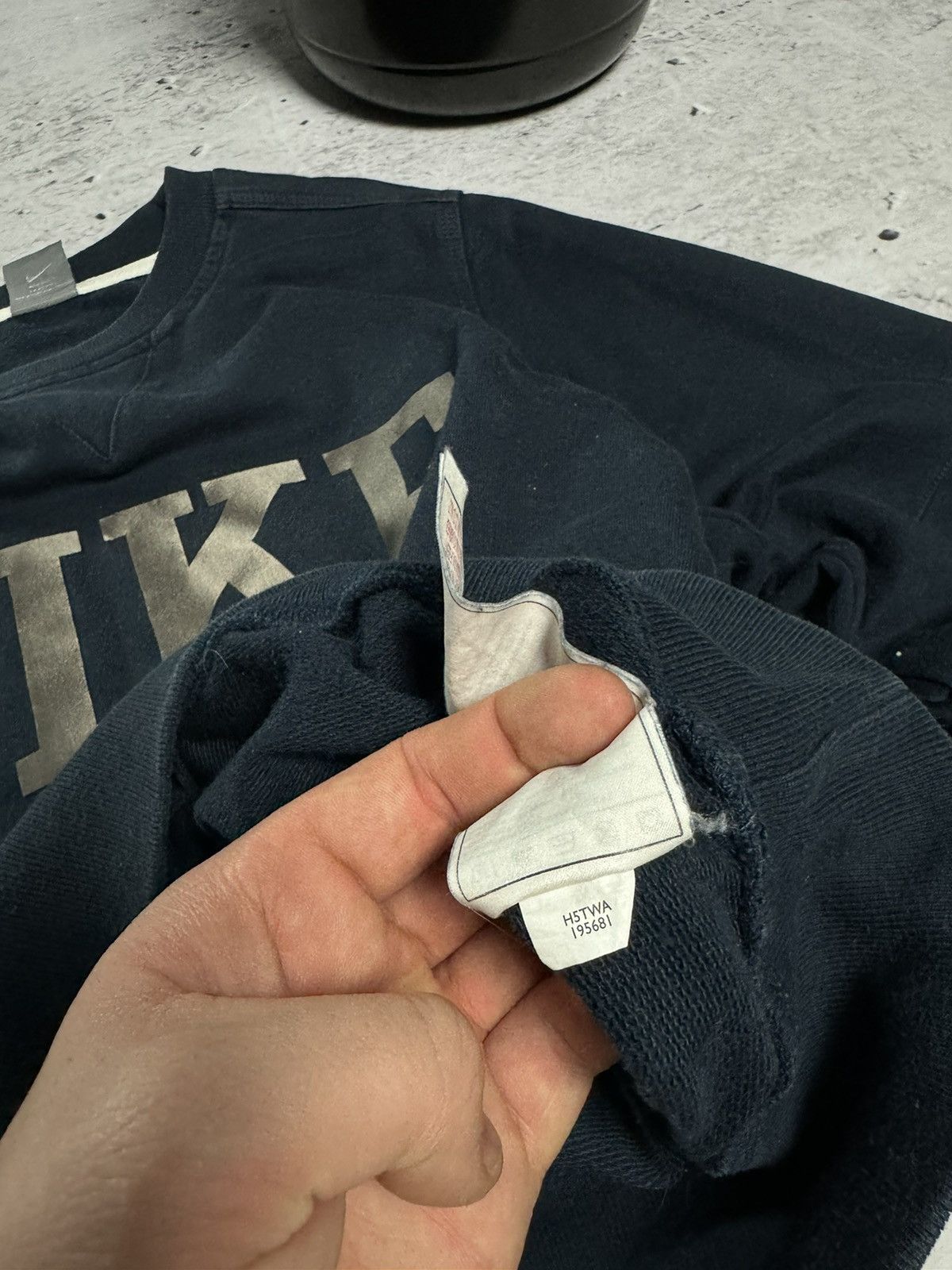 Nike × Vintage 00s Nike Vintage Big Logo Sweatshirt Y2K Size US S / EU 44-46 / 1 - 8 Thumbnail