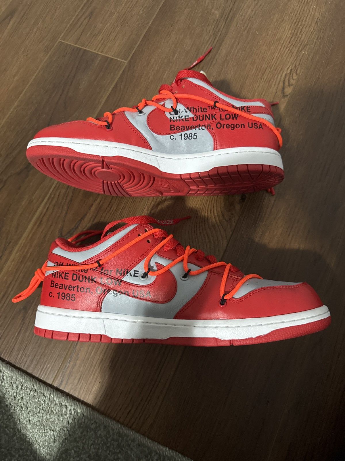 Nike × Off-White Off-White x Dunk Low ‘University Red’ Size US 11 / EU 44 - 2 Thumbnail
