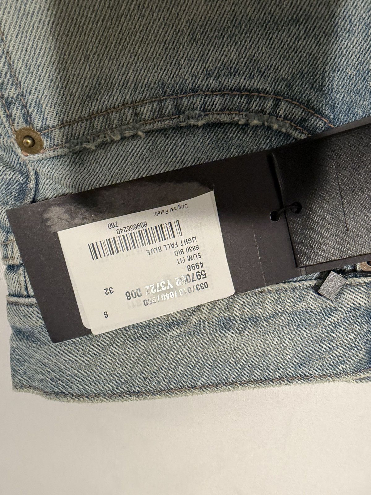 Saint Laurent Paris Saint Laurent men’s blue slim fit jeans. 32 $890 Size US 31 - 7 Thumbnail
