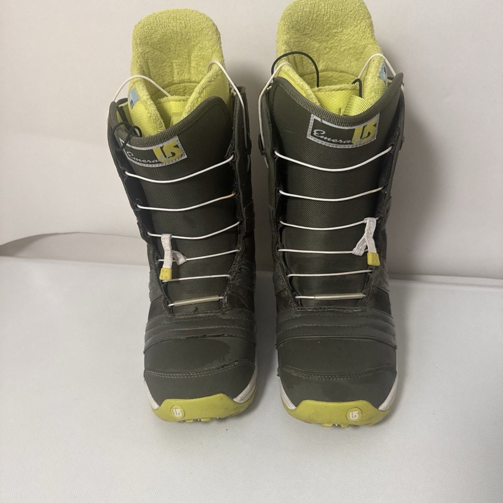 Burton Burton Emerald Snowboard Green Yellow Ski Snow Truefit Size US 8 / IT 38 - 2 Thumbnail