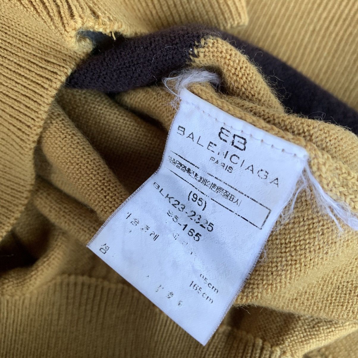 Balenciaga Vtg 90s Balenciaga Vest Knit Geometrical Small Logo Size US M / EU 48-50 / 2 - 6 Thumbnail