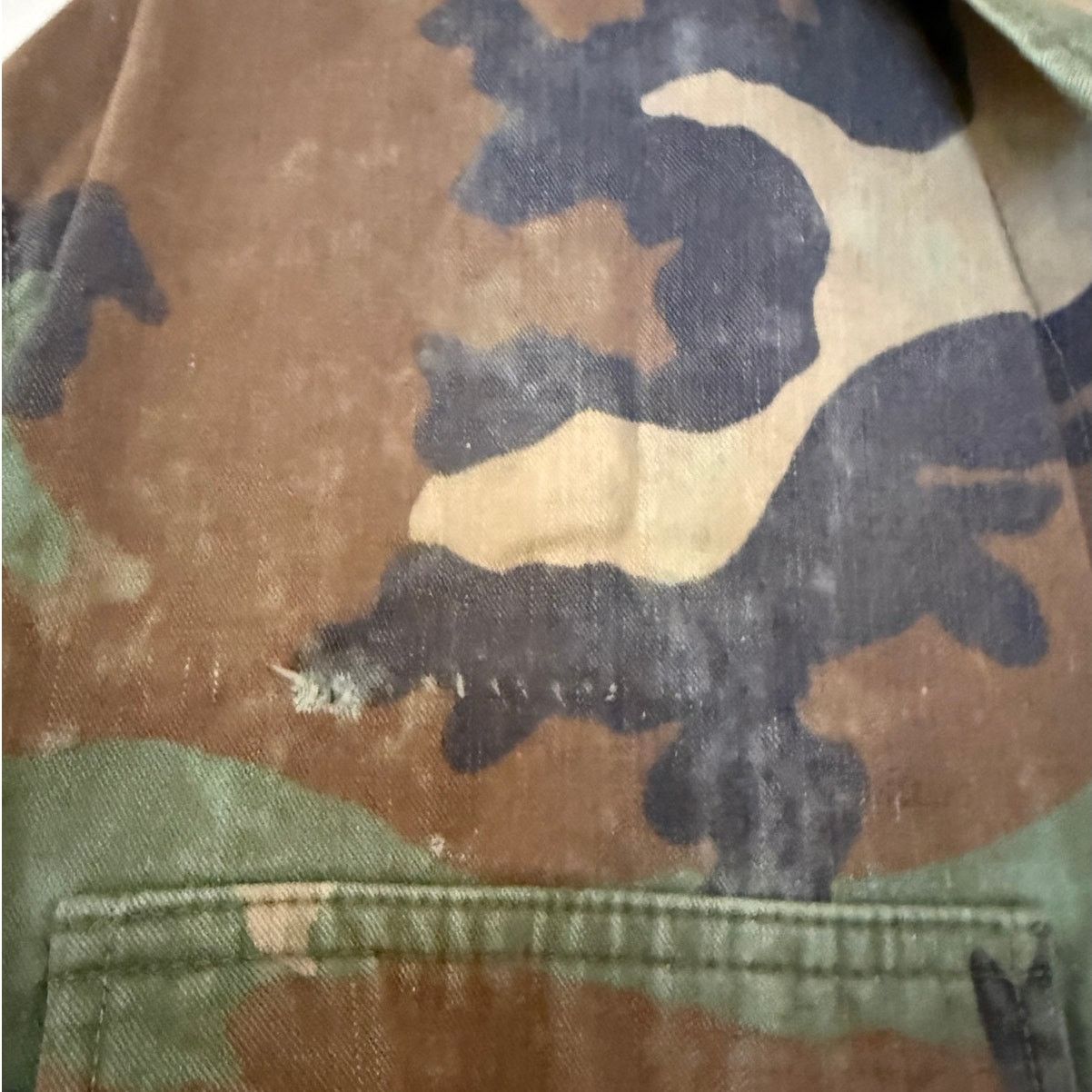 Vintage Vintage US Army Woodland Camouflage Combat Jacket Size US M / EU 48-50 / 2 - 7 Thumbnail