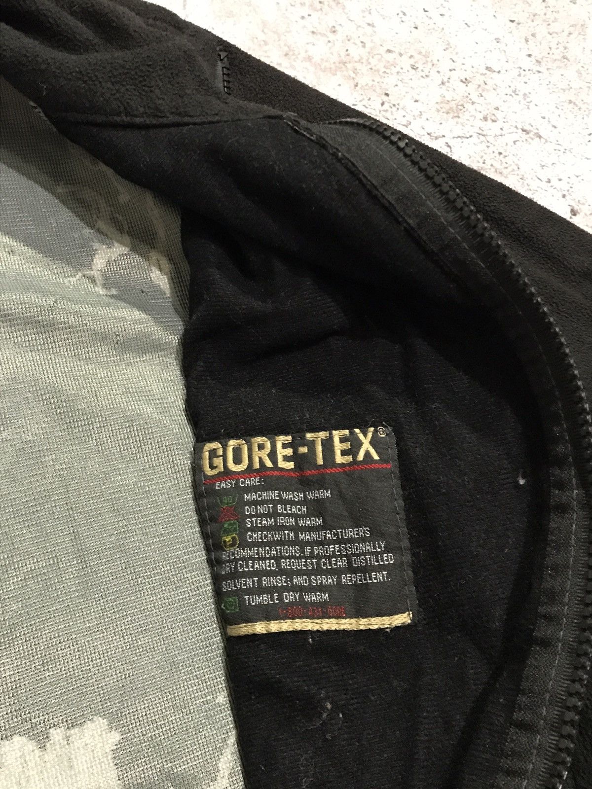 The North Face Vintage Zip-Hoodie The North Face Gore-Tex Embroiled Logo S Size US S / EU 44-46 / 1 - 9 Thumbnail